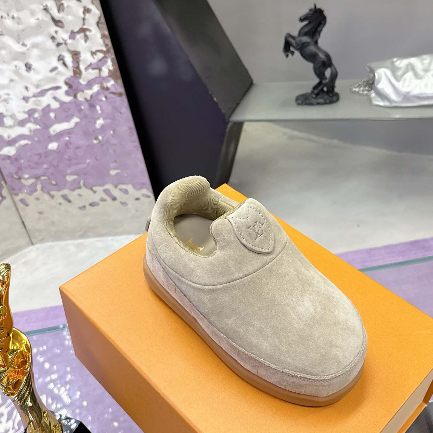 Louis Vuitton LV Yeti Slip On   1AIJD9 - DesignerGu