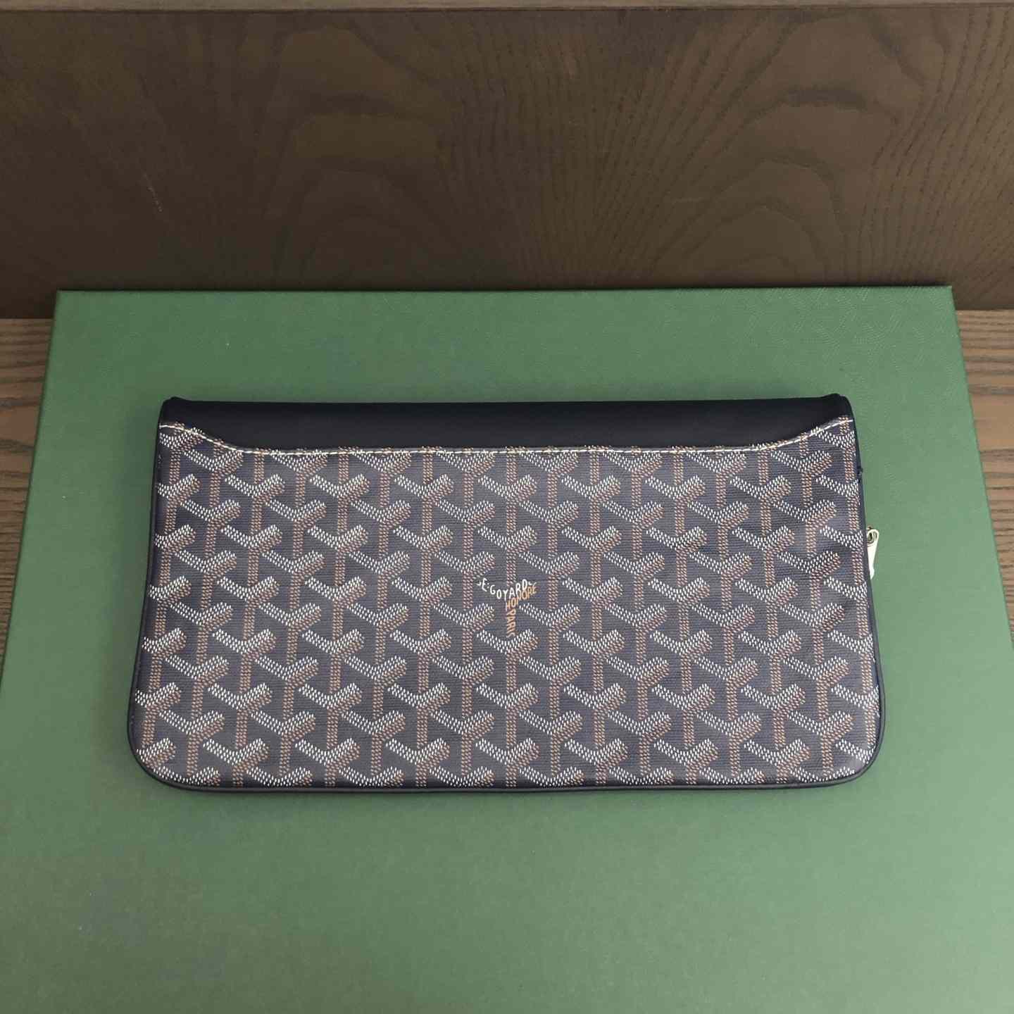 Goyard Sainte-Marie MM Clutch - DesignerGu