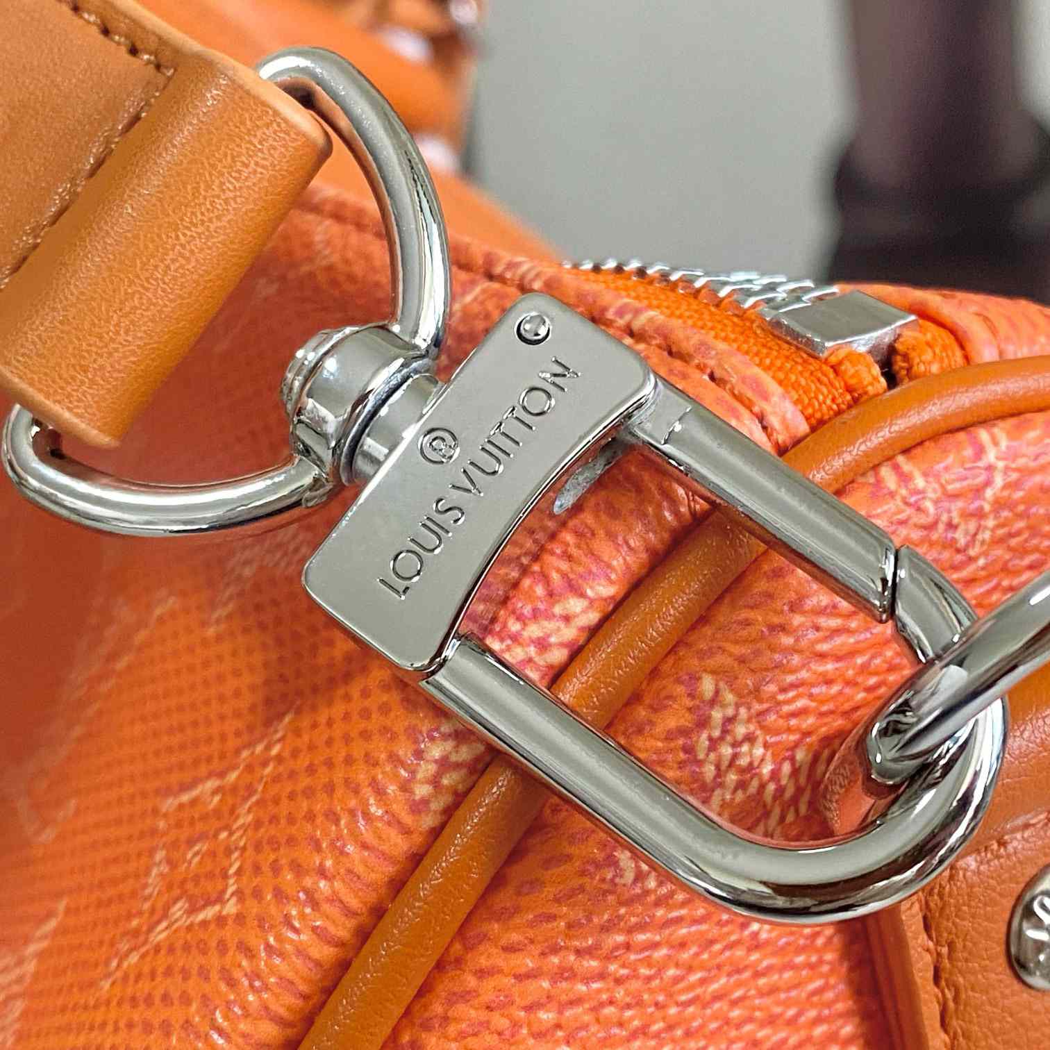 Louis Vuitton Keepall Bandoulière 50   M26865 - DesignerGu