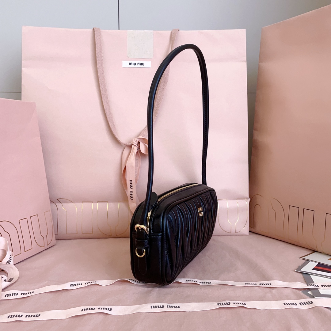 Miu Miu Matelassé Nappa Leather Pouch - DesignerGu