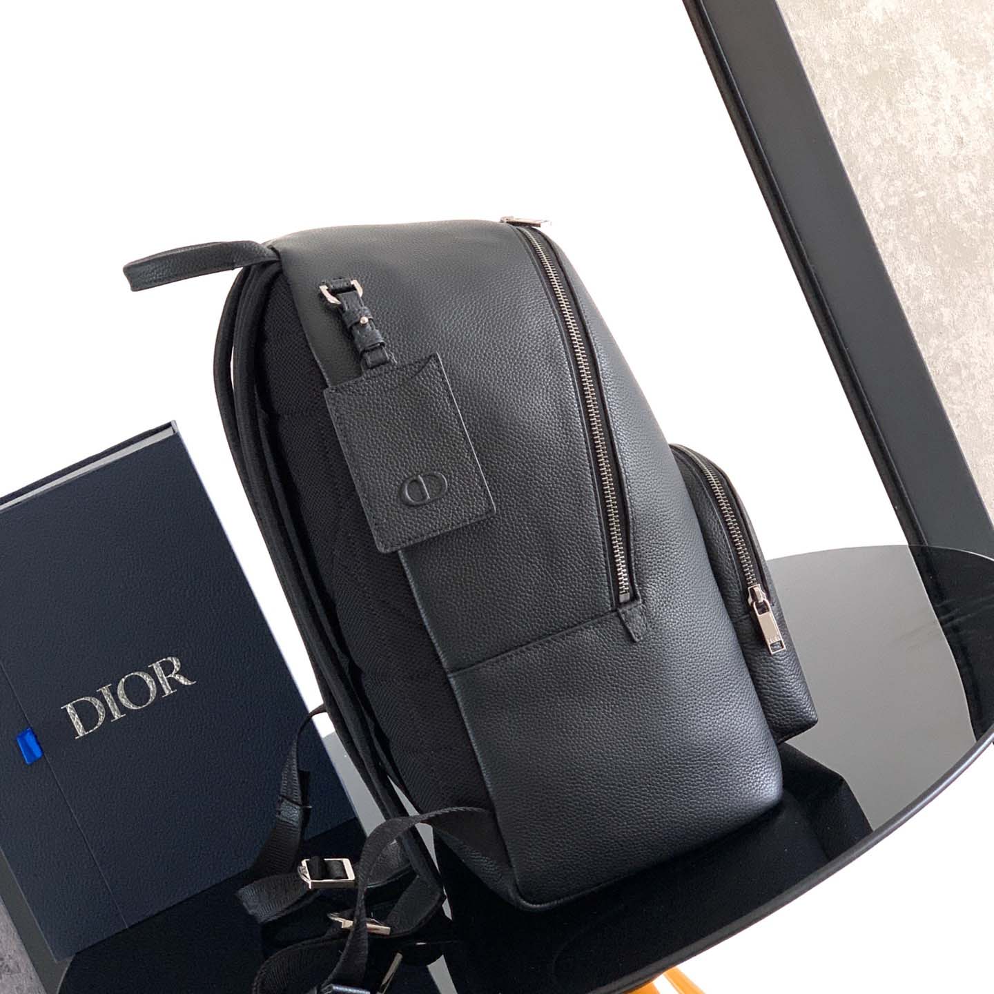 Dior CD Icon Zipped Backpack  - DesignerGu