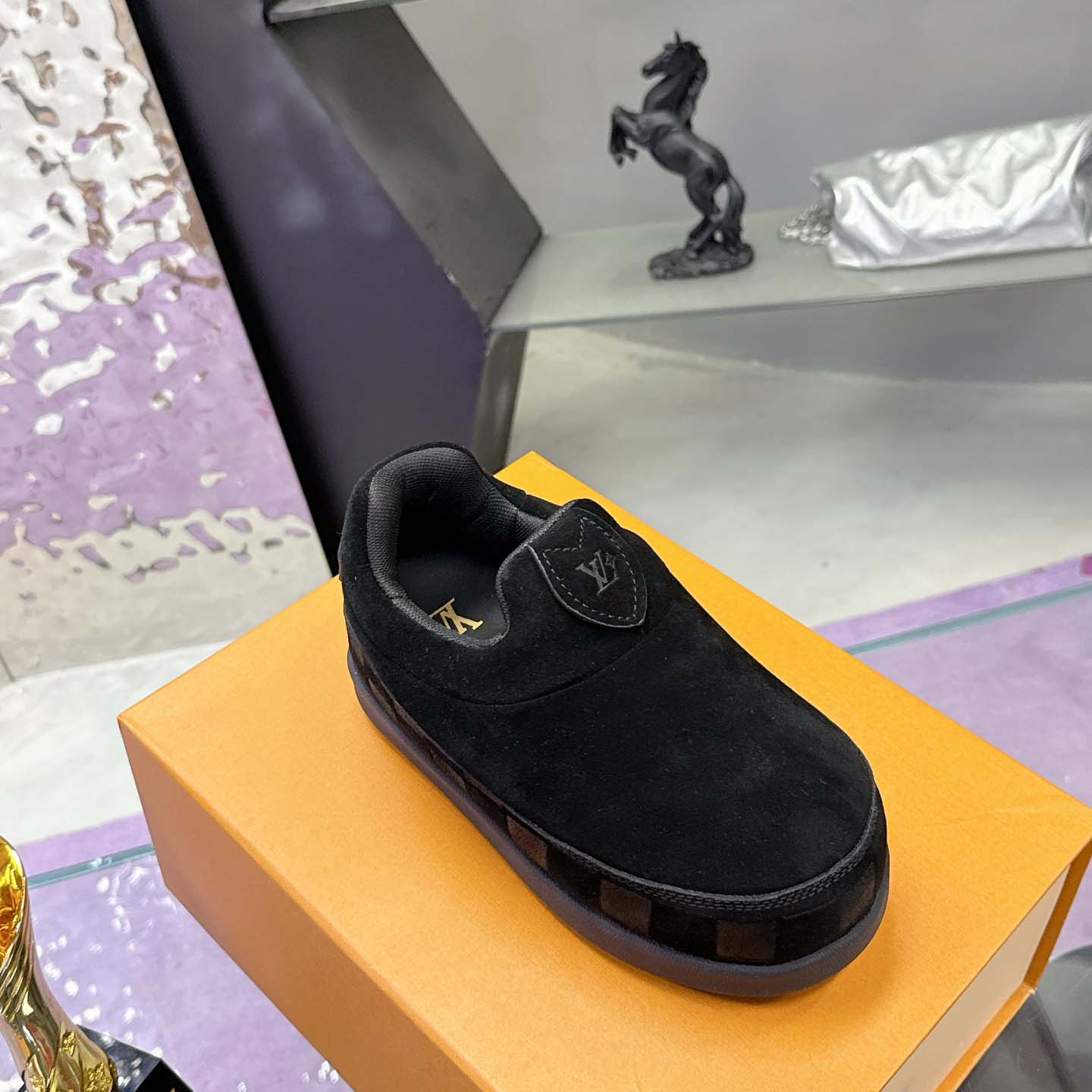 Louis Vuitton LV Yeti Slip On   1AIJCU - DesignerGu