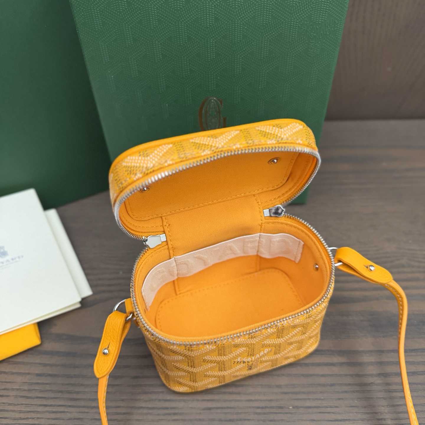 Goyard Muse Nano Vanity - DesignerGu