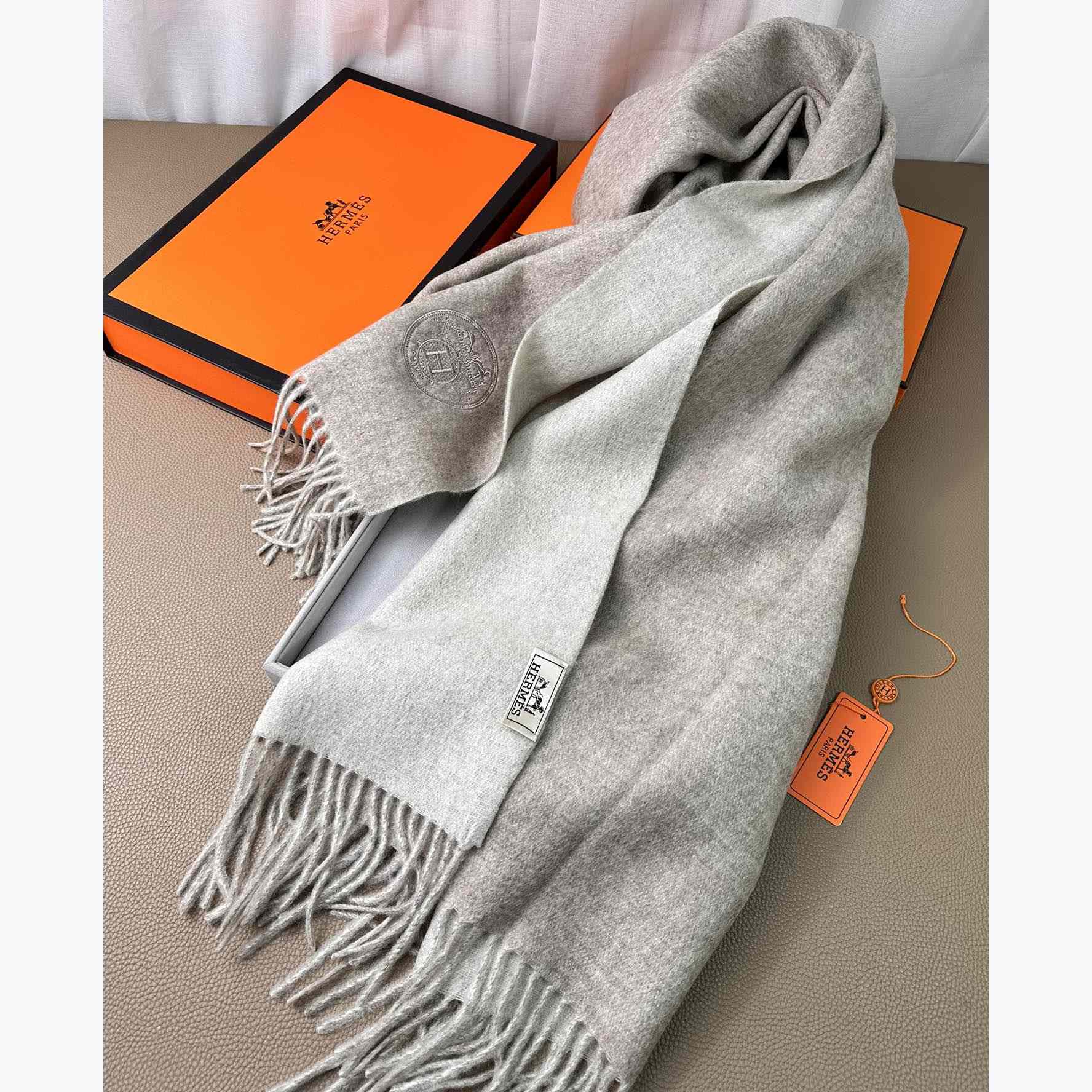Hermès double-sided cashwool scarf - DesignerGu