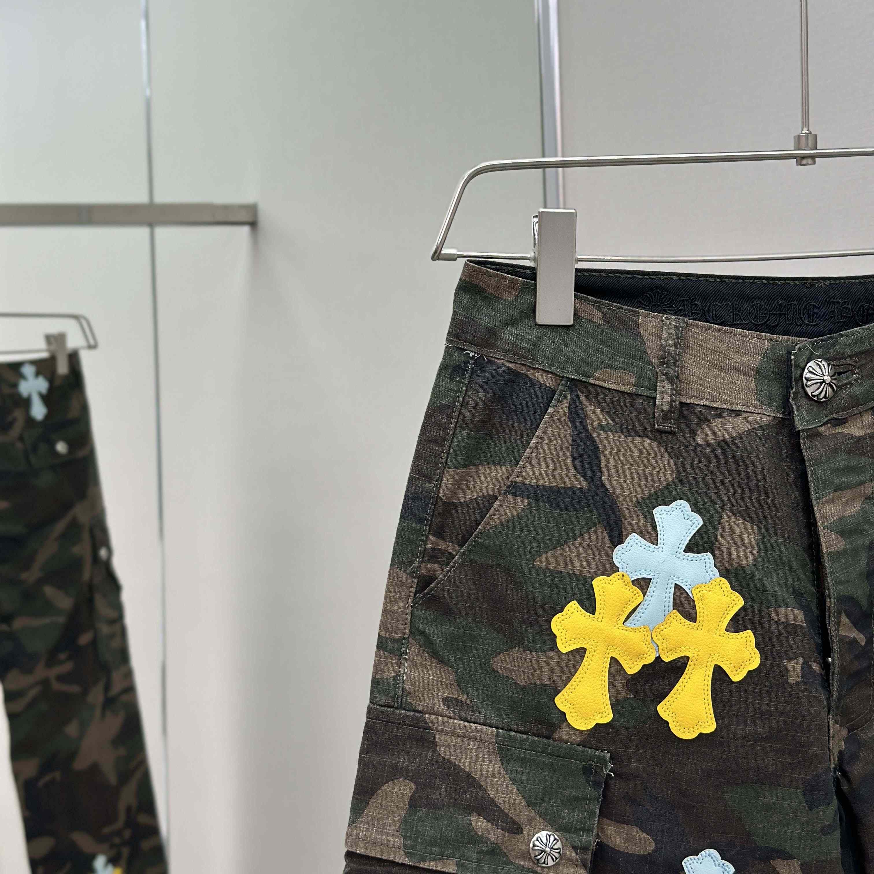 Chrome Hearts Jeans - DesignerGu