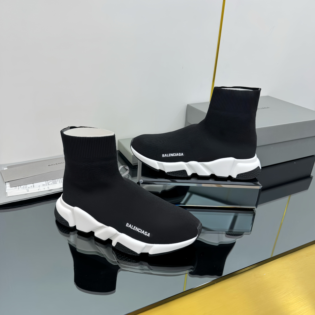 Balenciaga Speed Sneakers - DesignerGu
