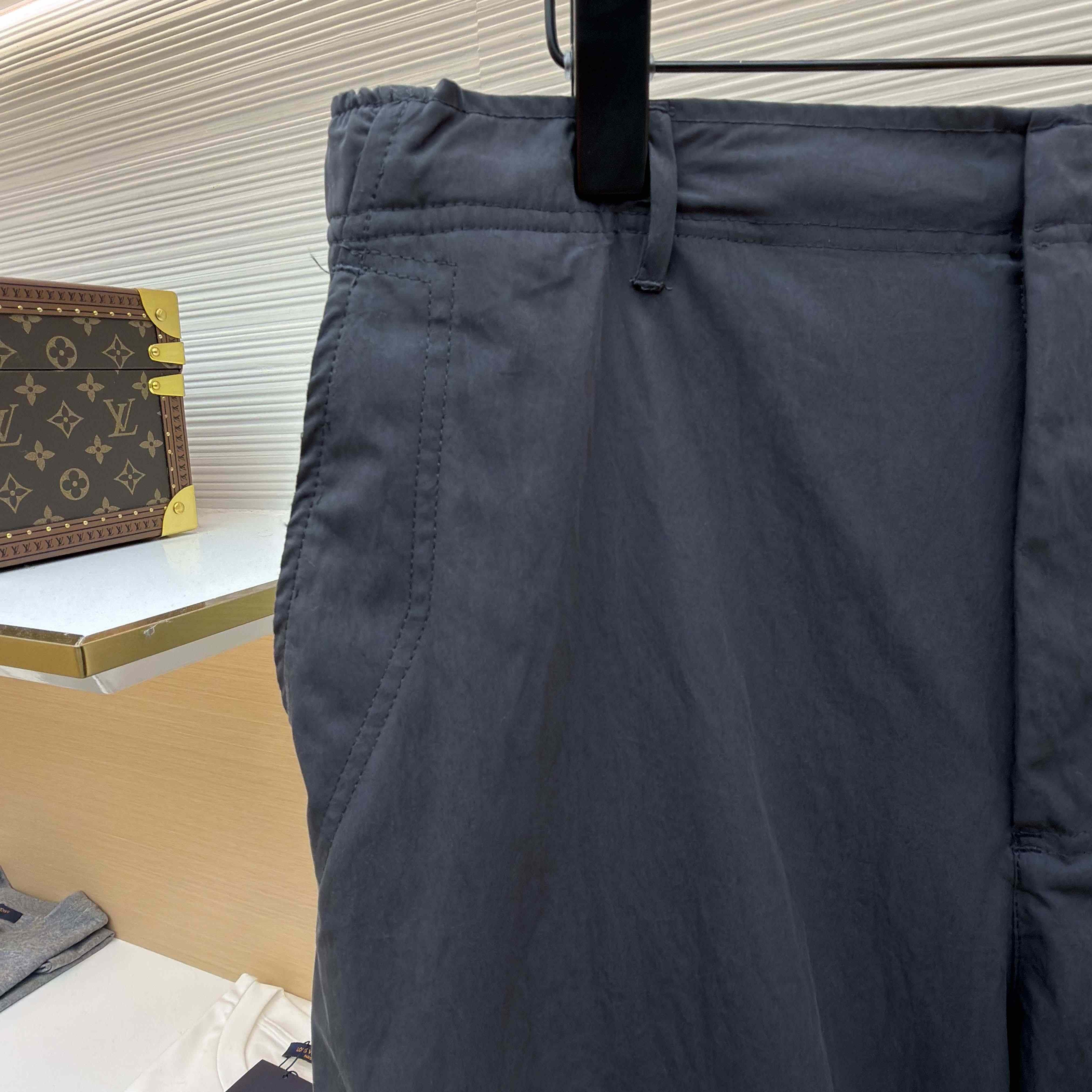 Louis Vuitton Casual Outdoor Pants - DesignerGu