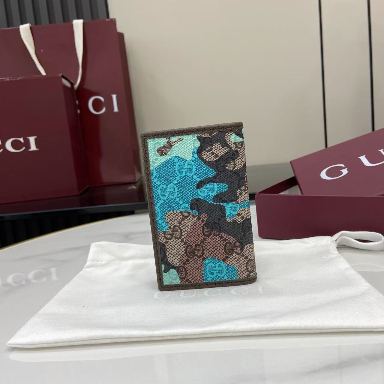 Gucci GG Long Card Case - DesignerGu