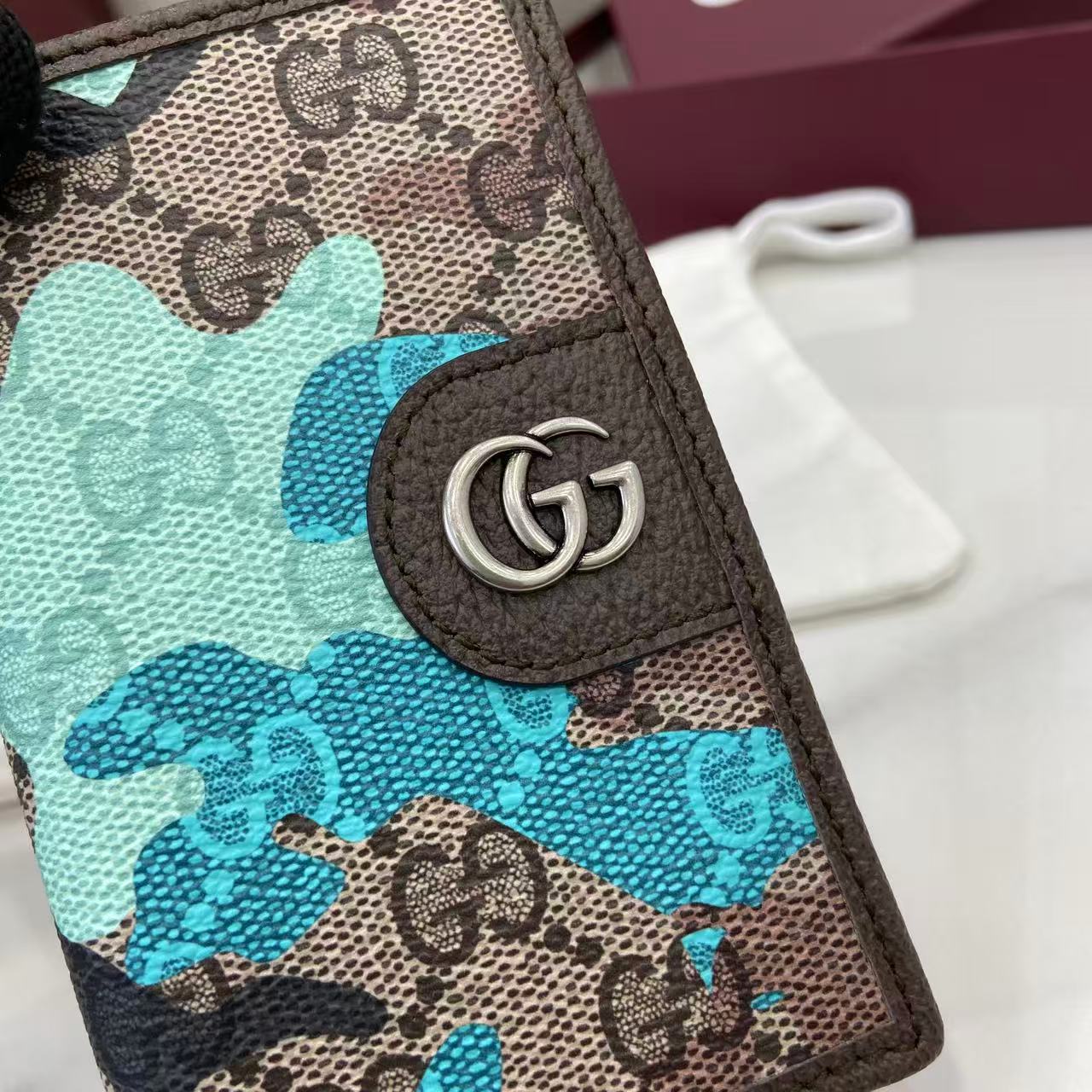 Gucci GG Long Card Case - DesignerGu