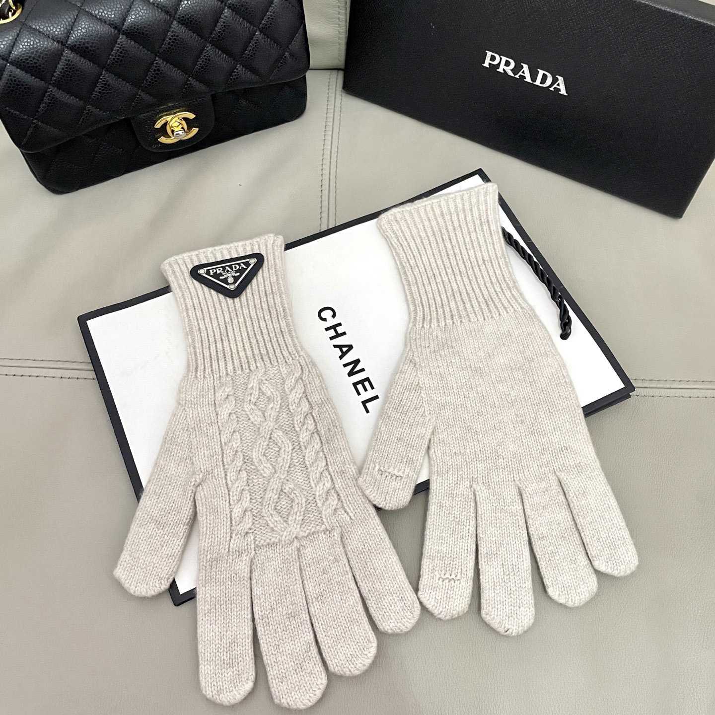 Prada Gloves - DesignerGu