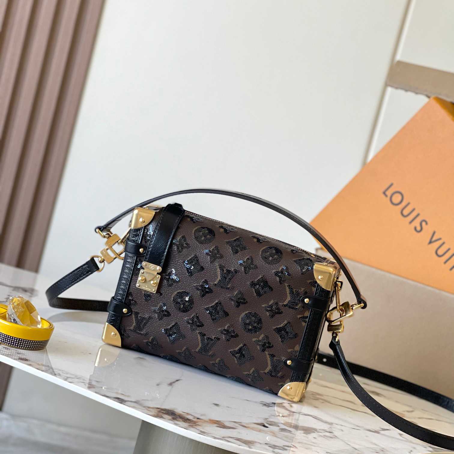 Louis Vuitton Side Trunk MM   M27036 - DesignerGu