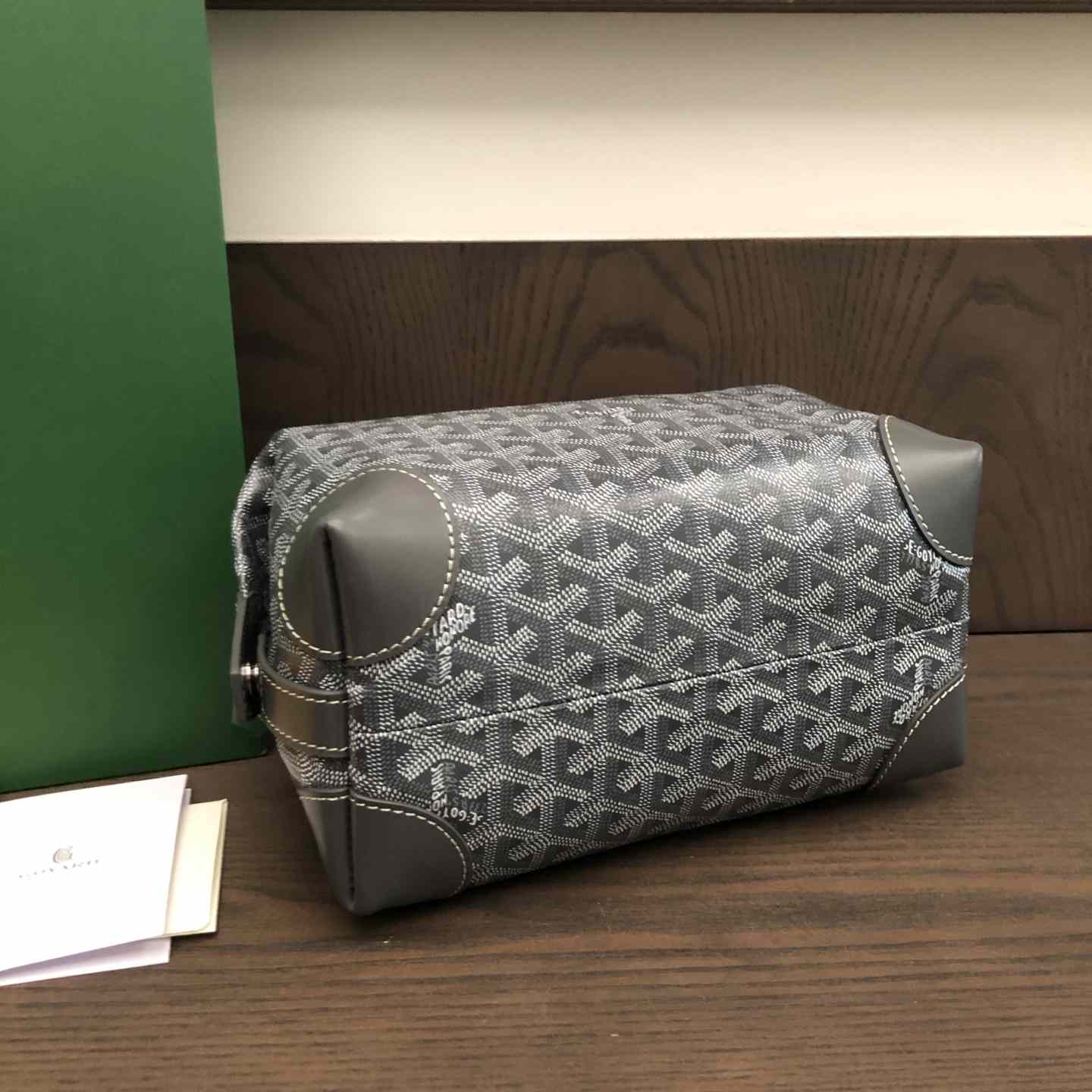 Goyard Bowling 25 Toiletry Bag - DesignerGu