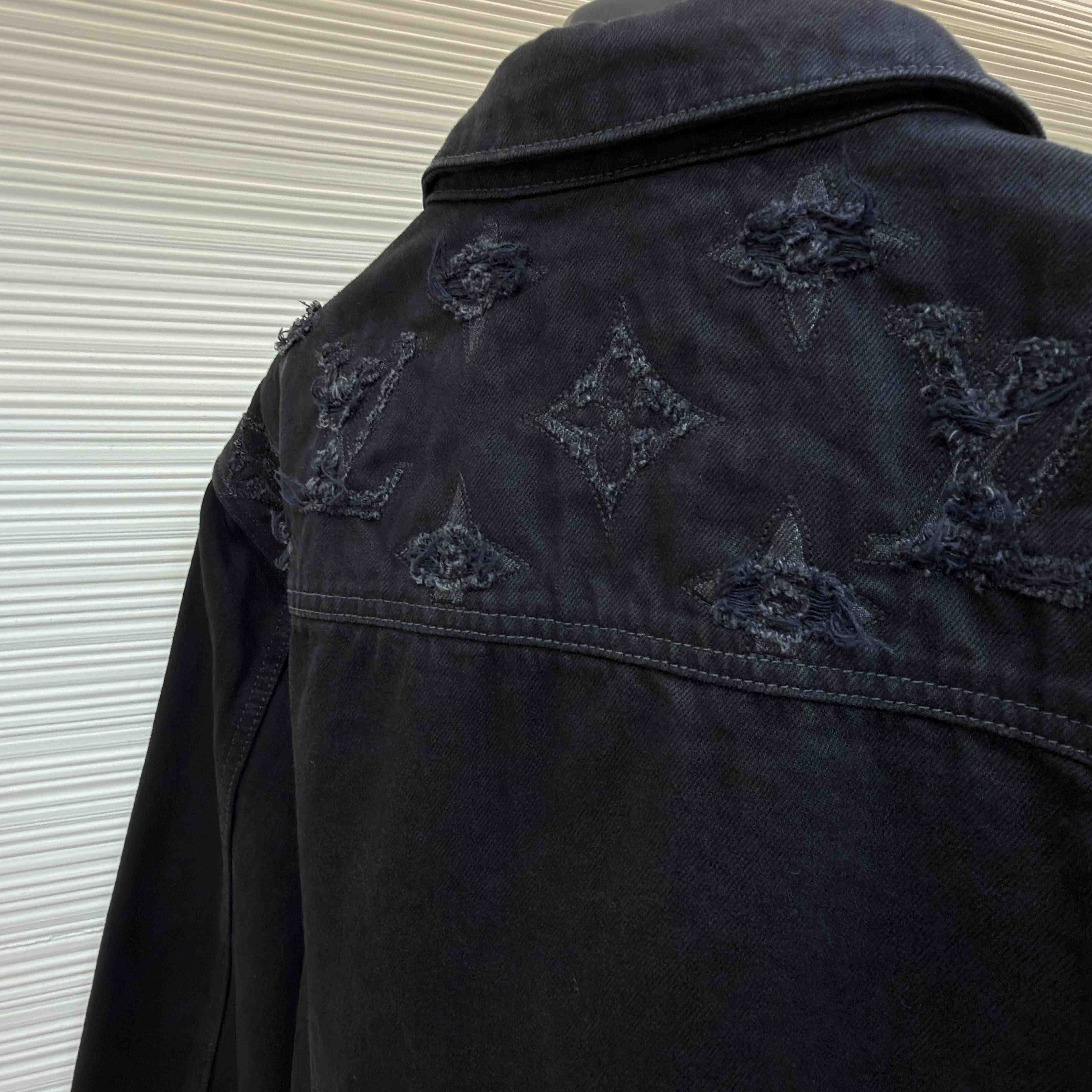 Louis Vuitton Monogram Destroy Denim Trucker Jacket - DesignerGu