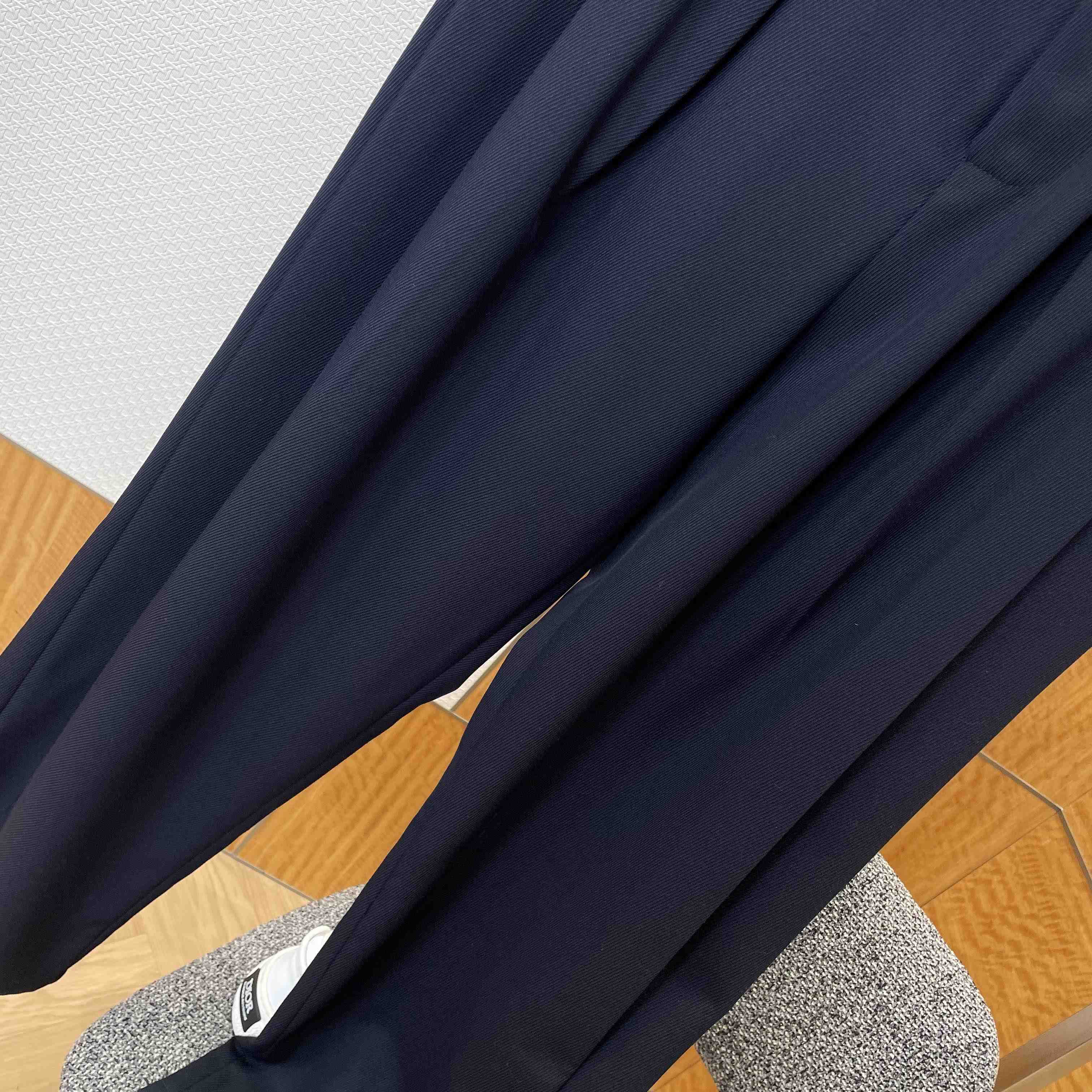 Loewe Trousers In Wool - DesignerGu