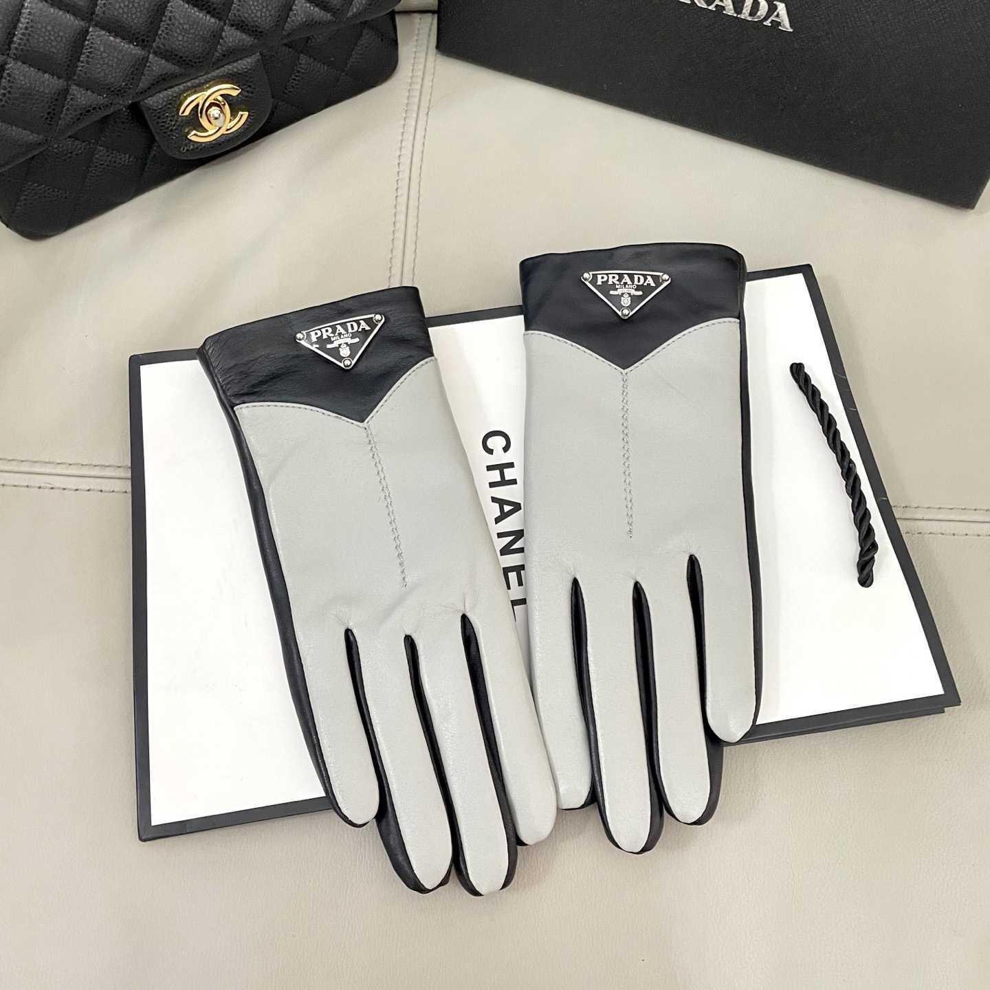 Prada Women's Gloves - DesignerGu