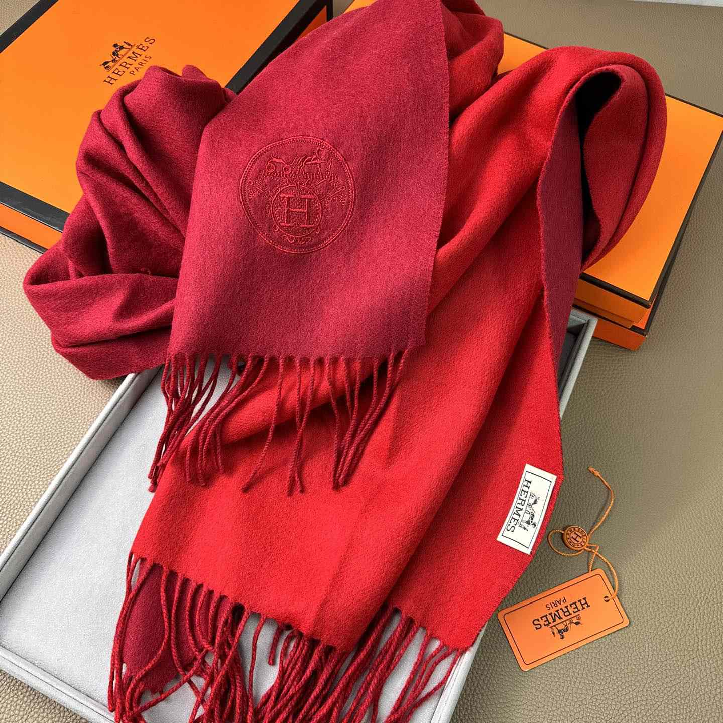 Hermès double-sided cashwool scarf - DesignerGu