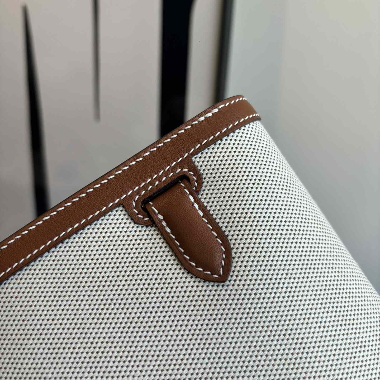 Hermes Kelly Depeches 25 Pouch - DesignerGu