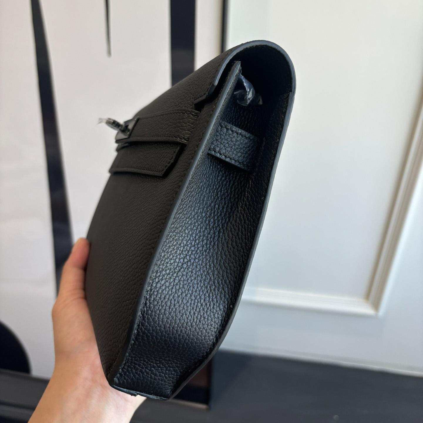 Hermes Kelly Depeches 25 Pouch - DesignerGu