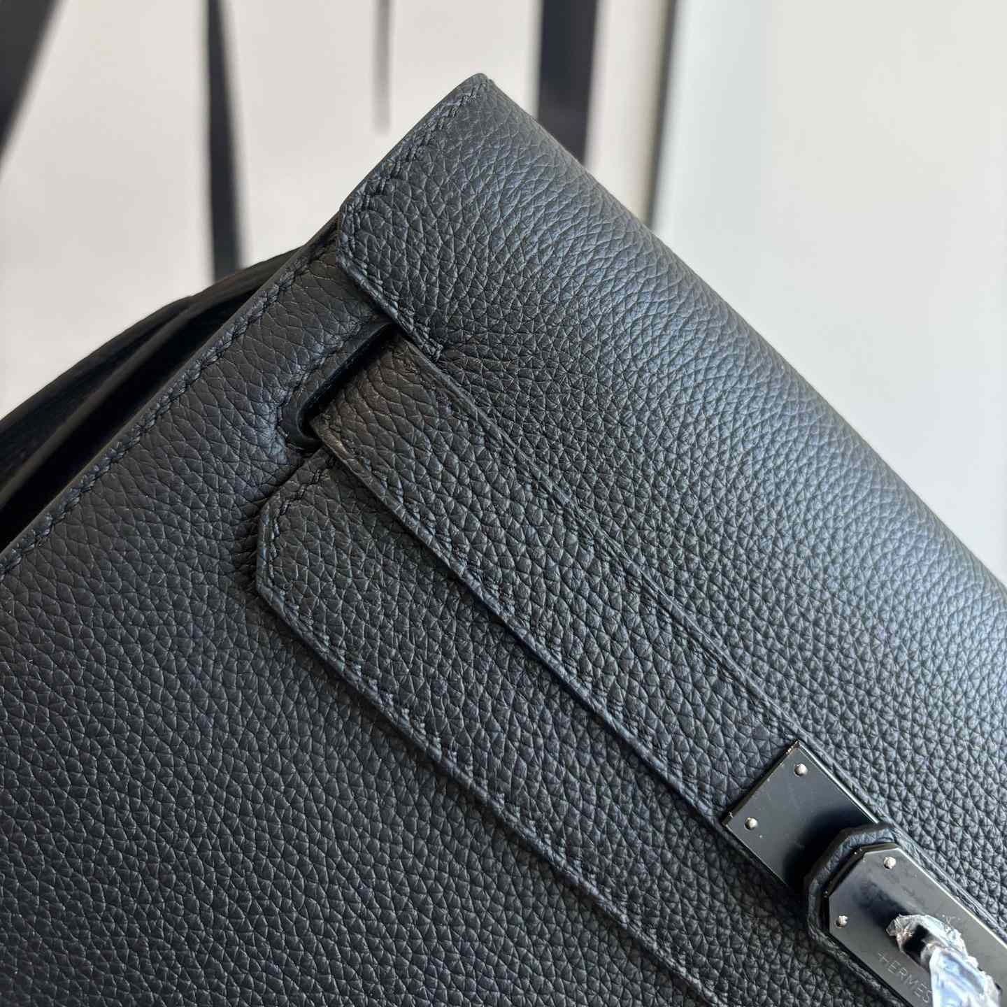 Hermes Kelly Depeches 25 Pouch - DesignerGu