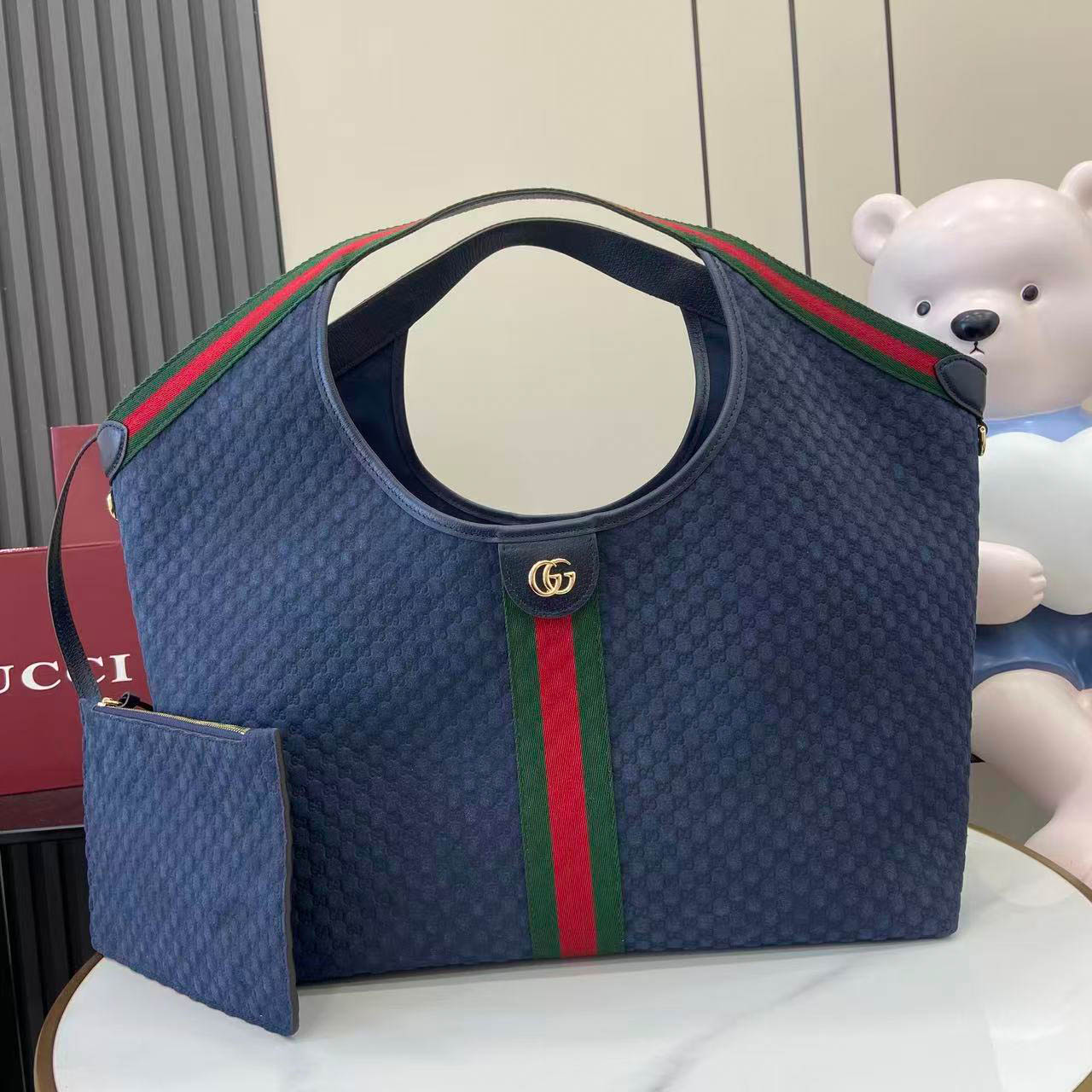 Gucci Giglio Large Tote Bag - DesignerGu