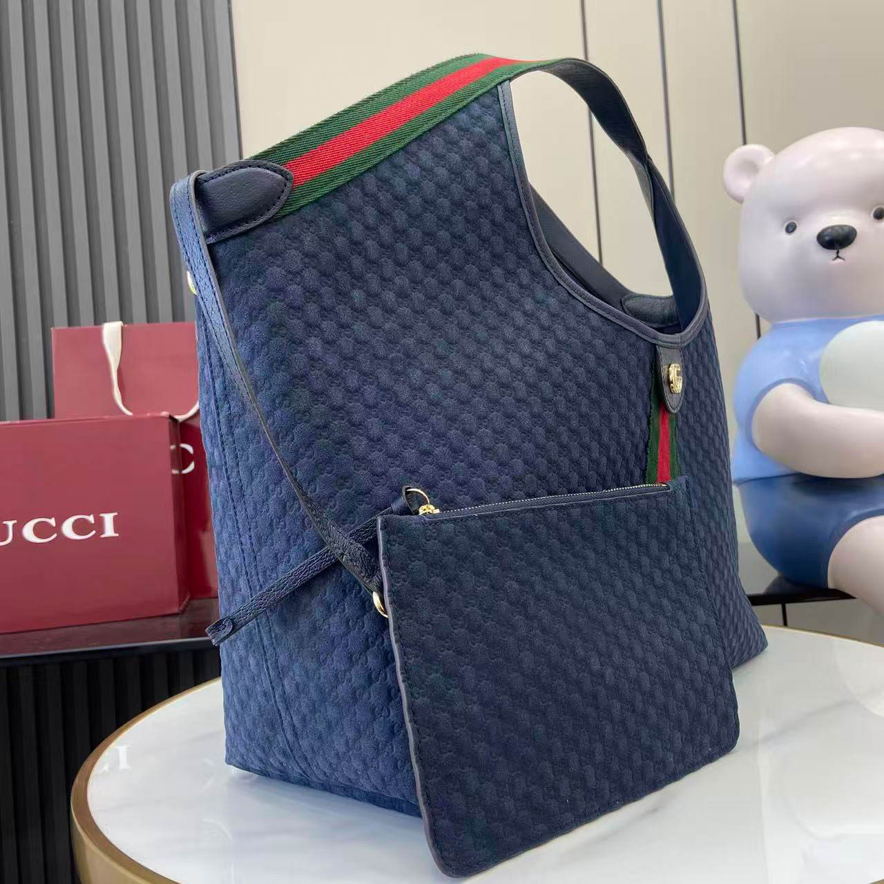 Gucci Giglio Large Tote Bag - DesignerGu
