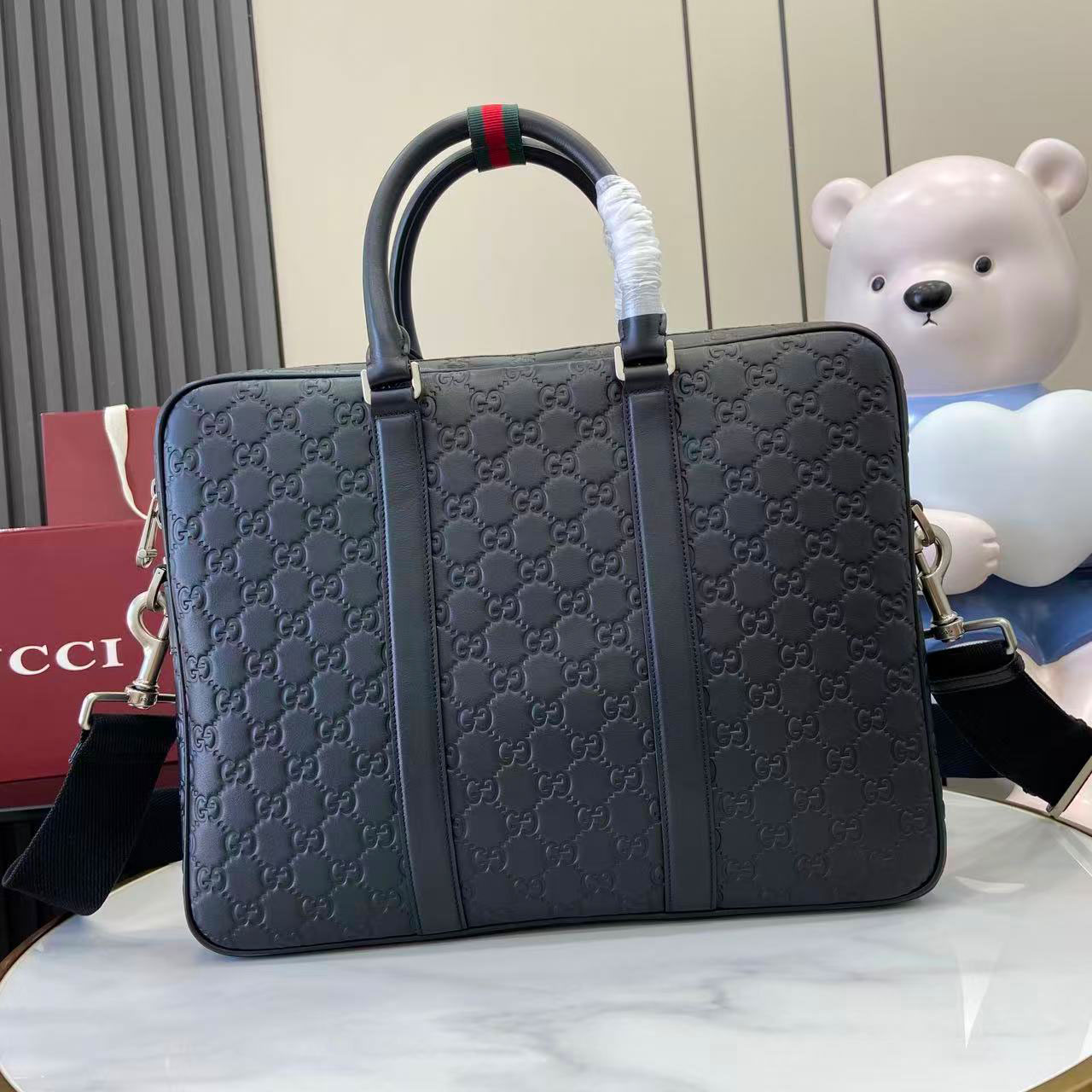 Gucci  GG Emblem Large Briefcase 850222 - DesignerGu