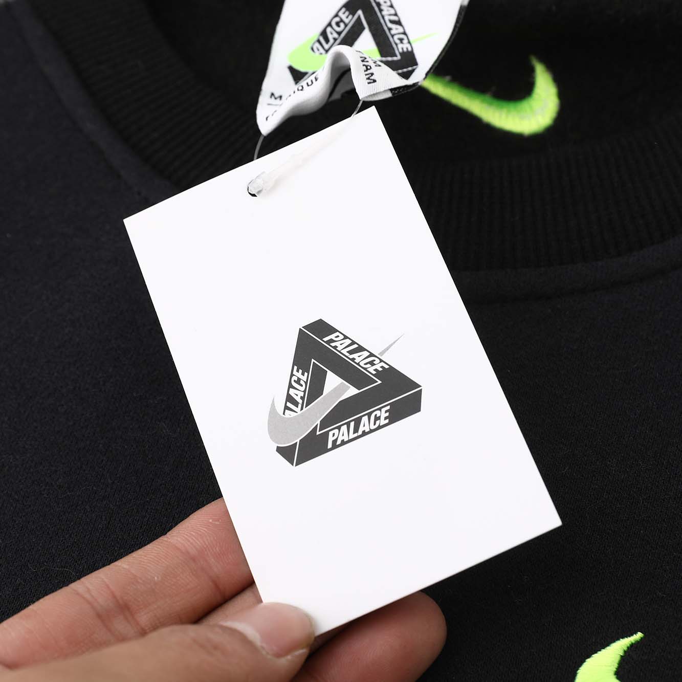 Palace x Nike Total P90 Crew - DesignerGu
