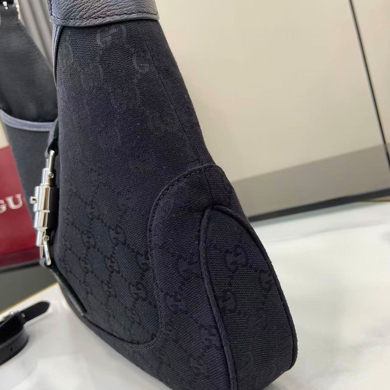 Gucci Jackie 1961 Medium Shoulder Bag 863137 - DesignerGu