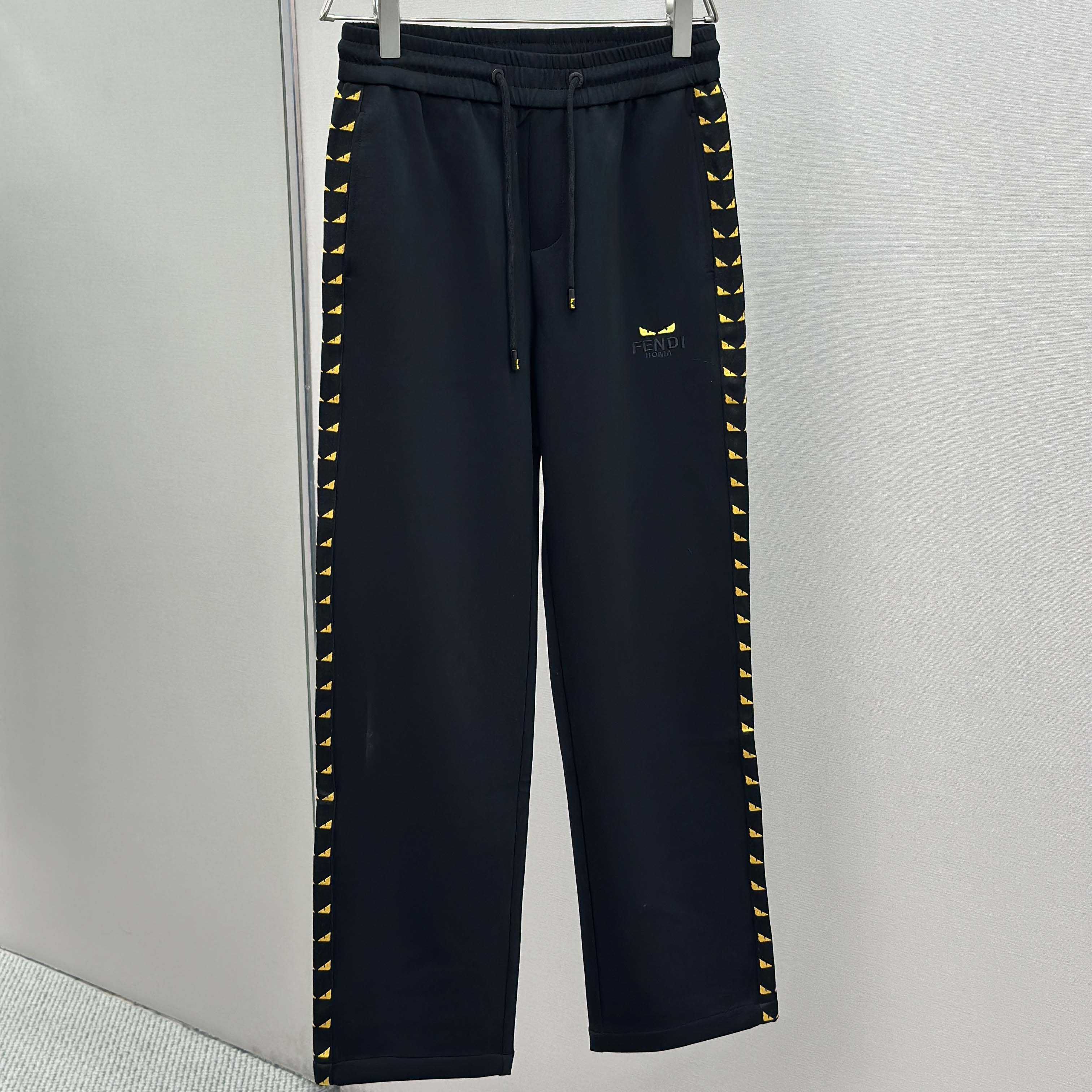 Fendi Trousers In Cotton  - DesignerGu