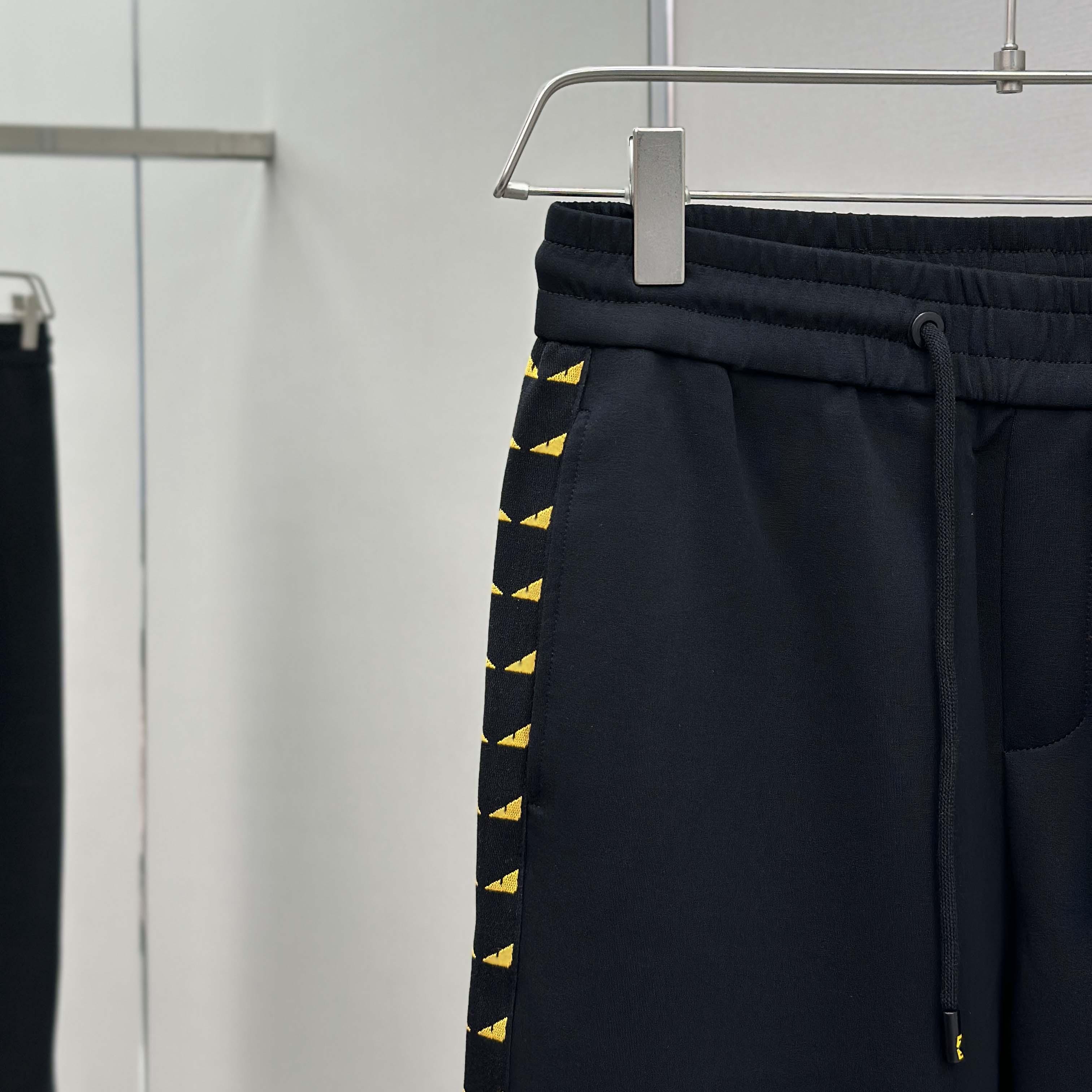 Fendi Trousers In Cotton  - DesignerGu