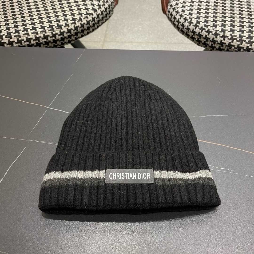 Dior Beanie  - DesignerGu