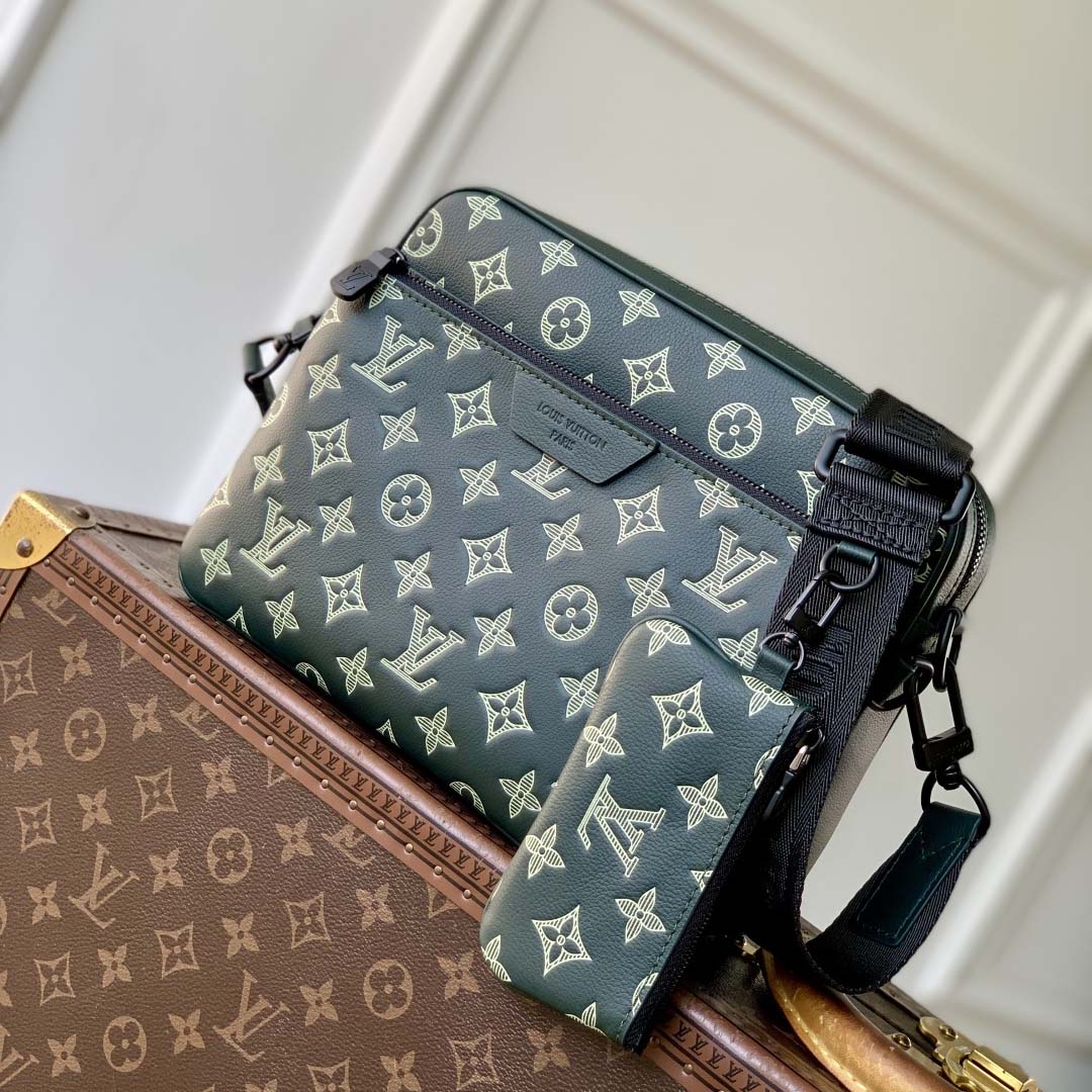 Louis Vuitton Trio Messenger   M27154 - DesignerGu