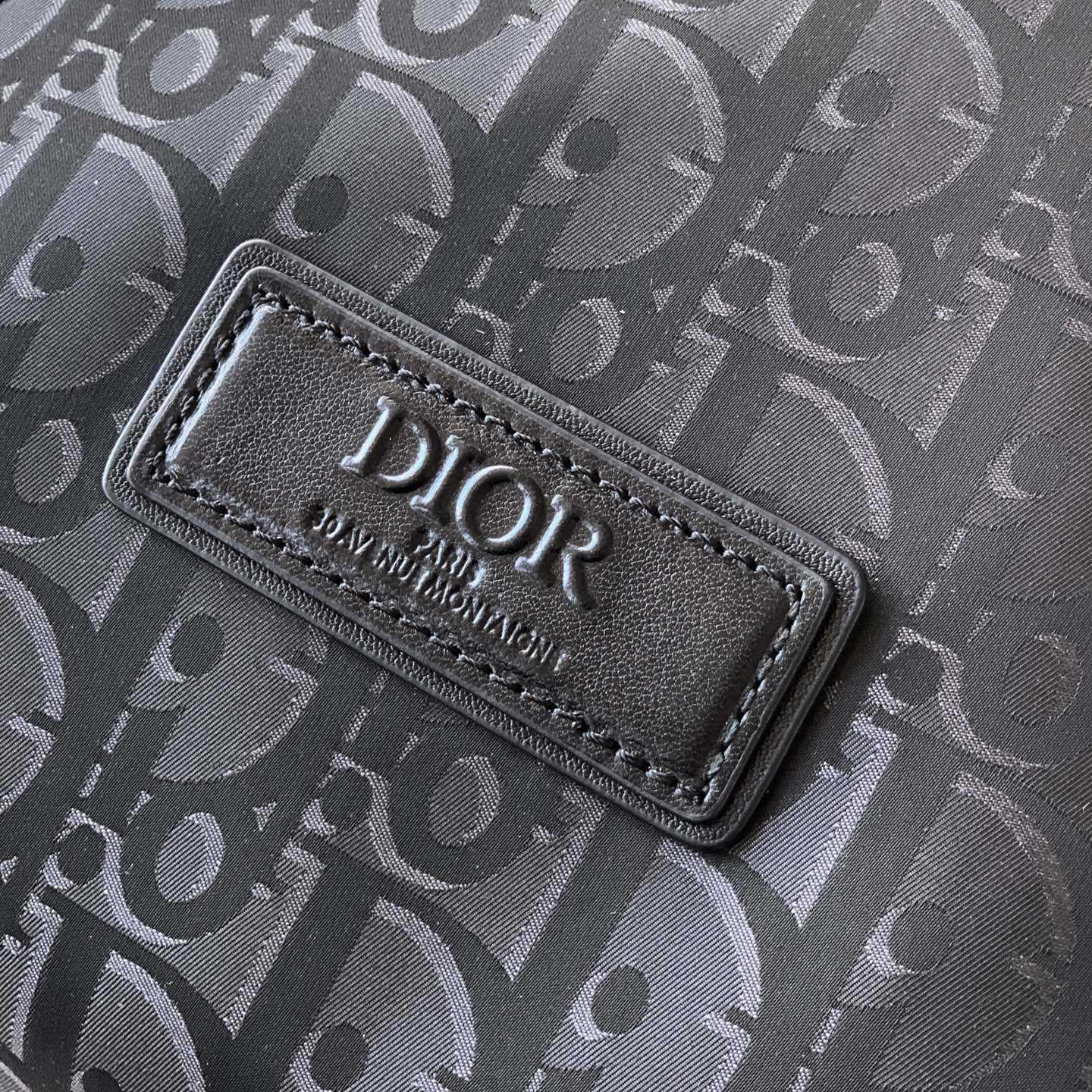 Dior Trek Zipped Sling Bag - DesignerGu