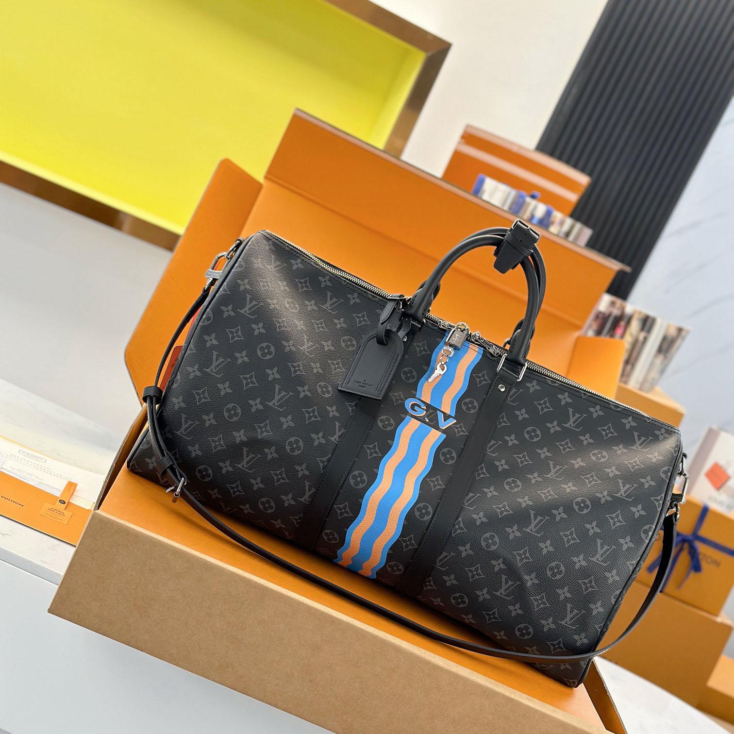 Louis Vuitton Keepall Bandoulière 55 Mon Monogram P01951 - DesignerGu