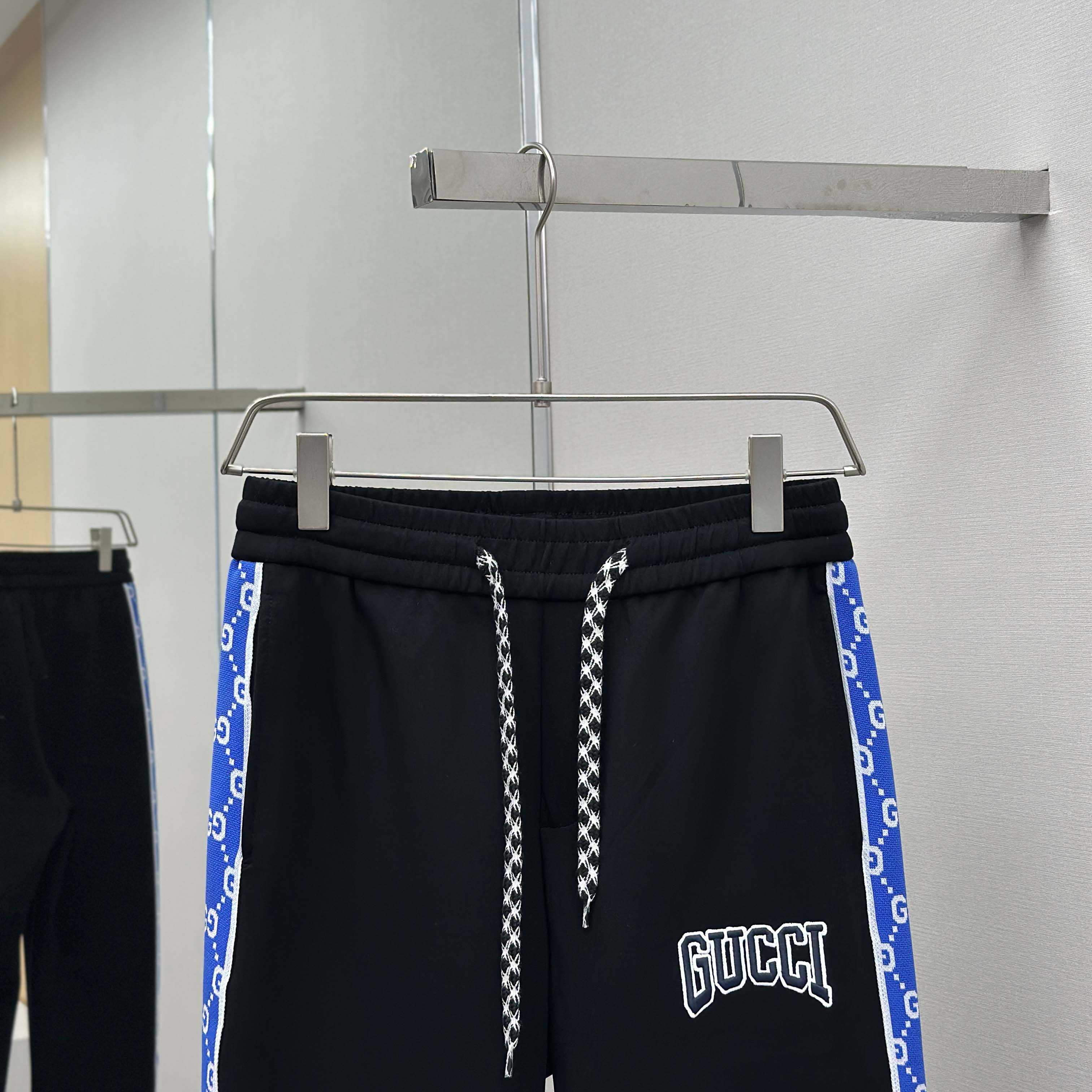 Gucci Trousers In Cotton  - DesignerGu