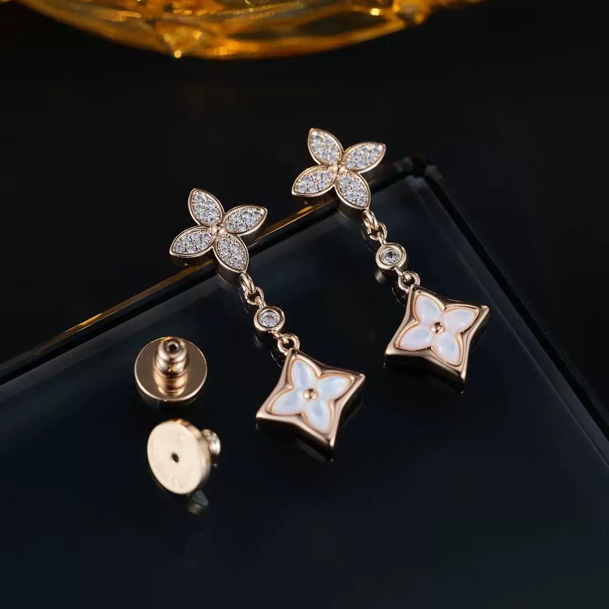Louis Vuitton Color Blossom Double Star Earrings - DesignerGu
