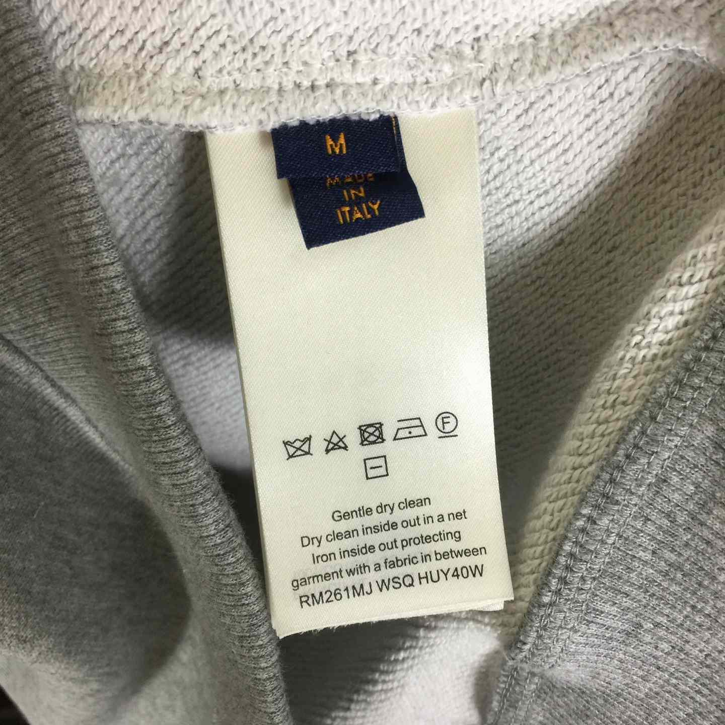 Louis Vuitton Embroidered Signature Sweatshirt  1AIKCO - DesignerGu