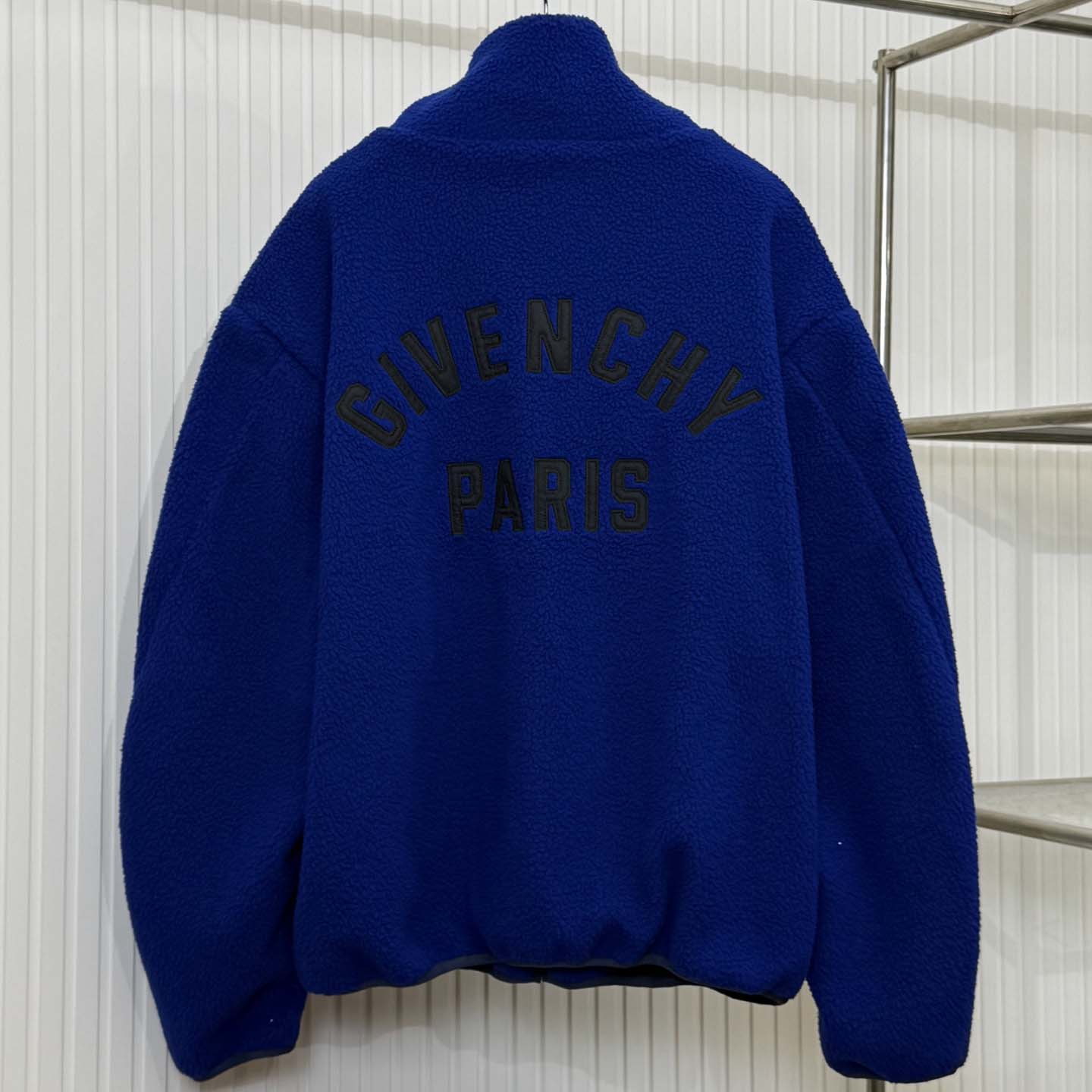 Givenchy Fleece Sweatshirt - DesignerGu