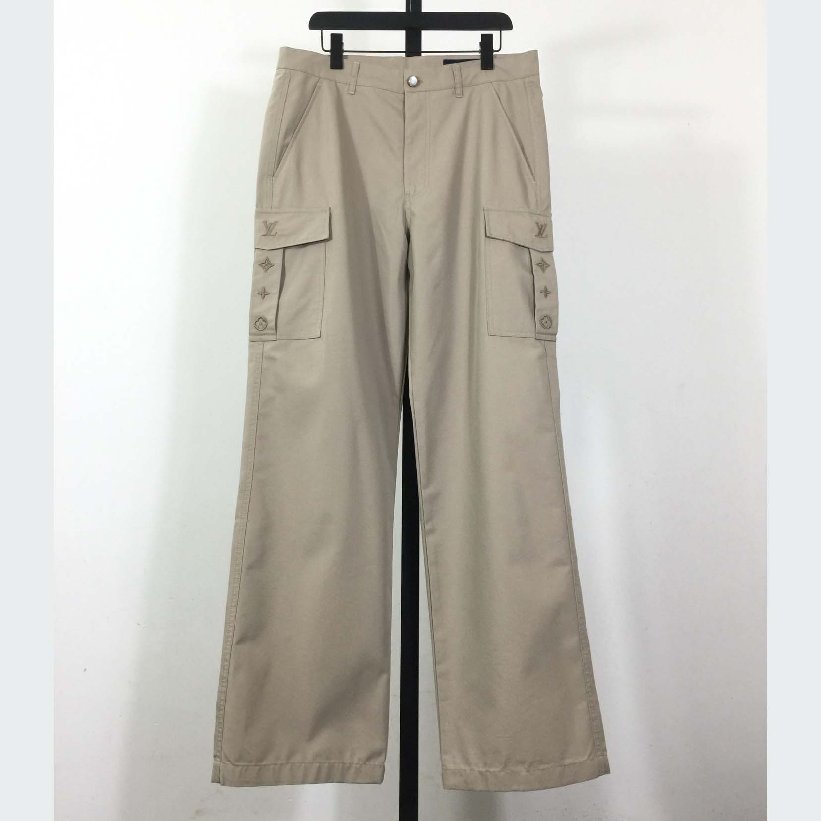 Louis Vuitton Signature Cargo Pants - DesignerGu