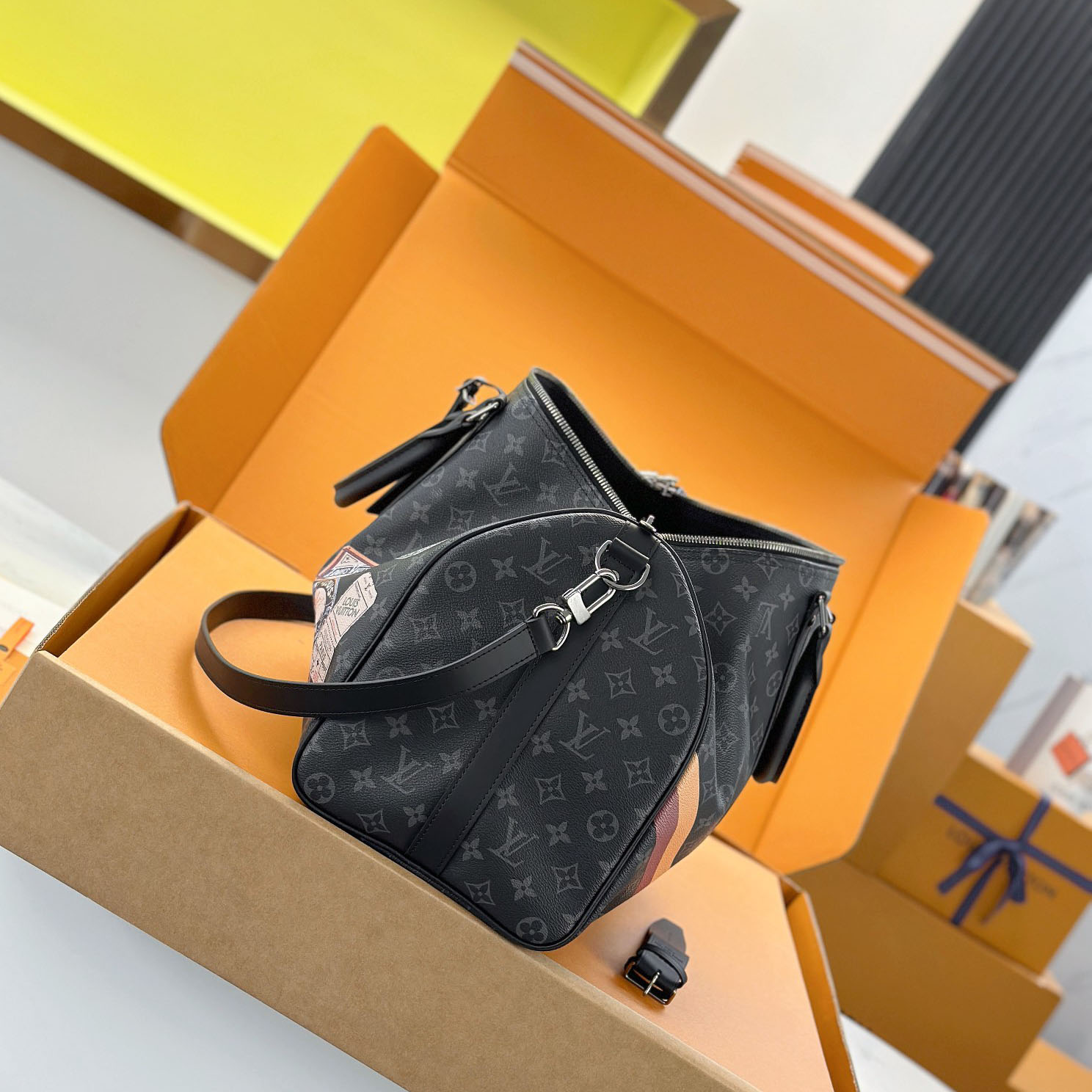 Louis VuittonKeepall Bandoulière 45 Mon Monogram P01949 - DesignerGu