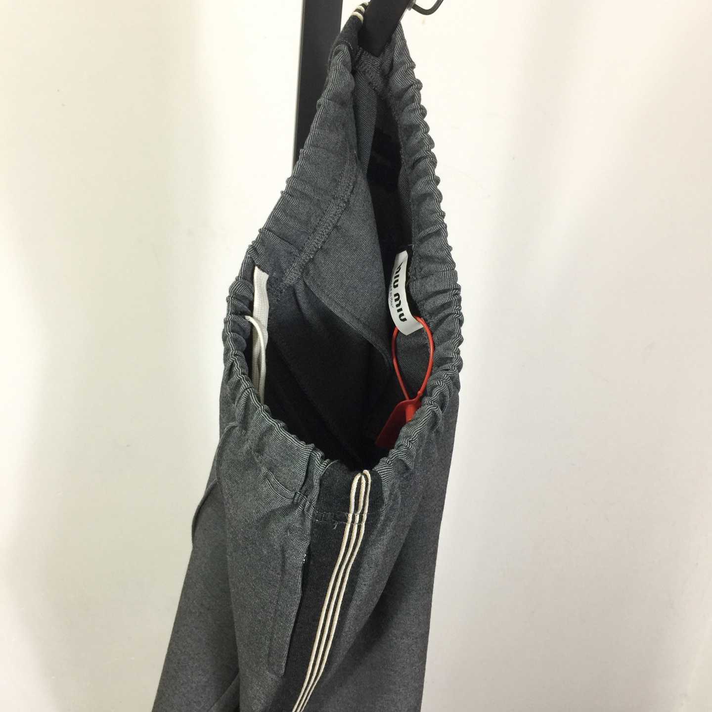 Miu Miu Fabric Stitch Knit Pants - DesignerGu