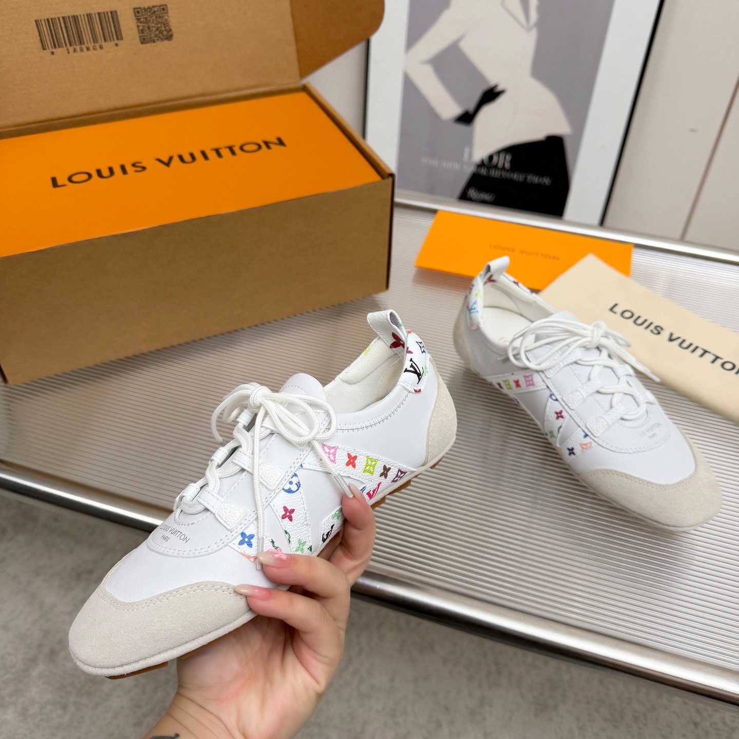Louis Vuitton LV x TM LV Sneakerina 1AJJQG - DesignerGu