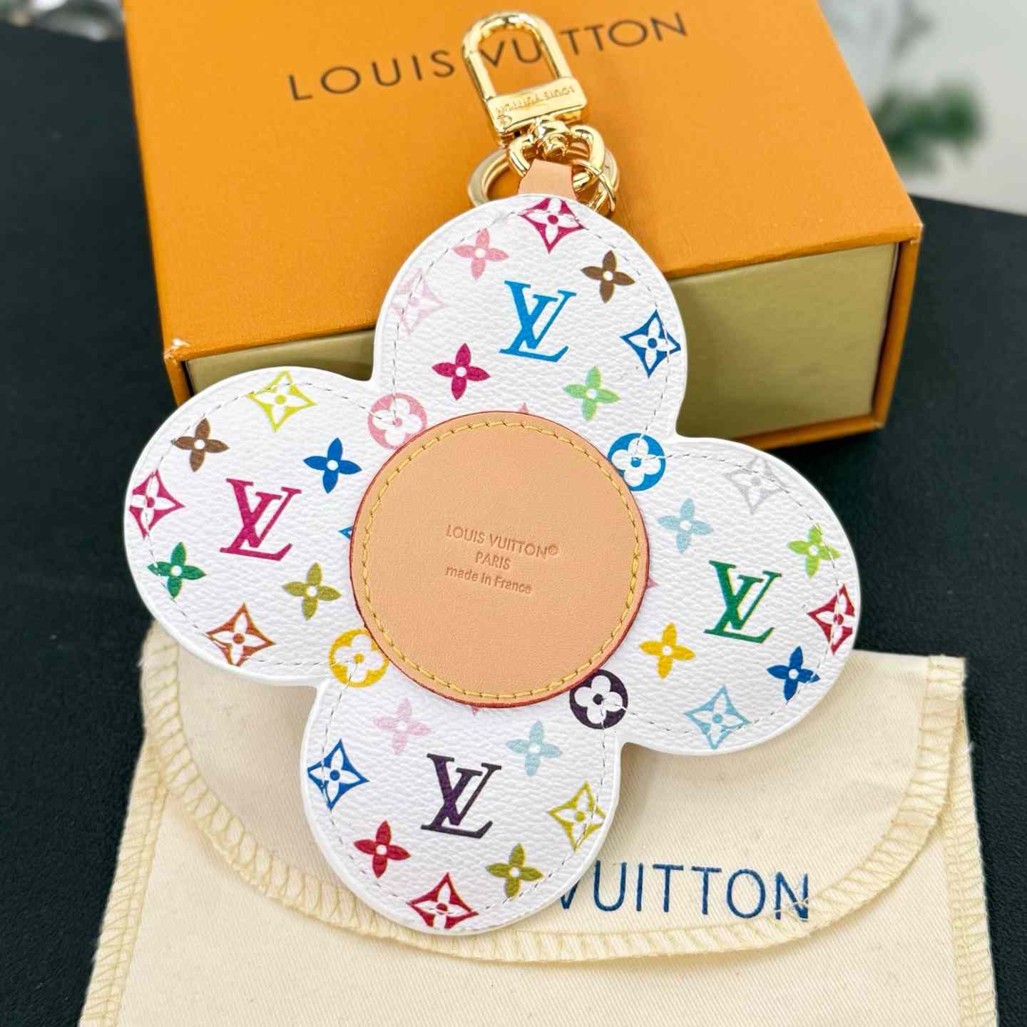 Louis Vuitton LV x TM Vivienne Head Bag Charm   M03728 - DesignerGu