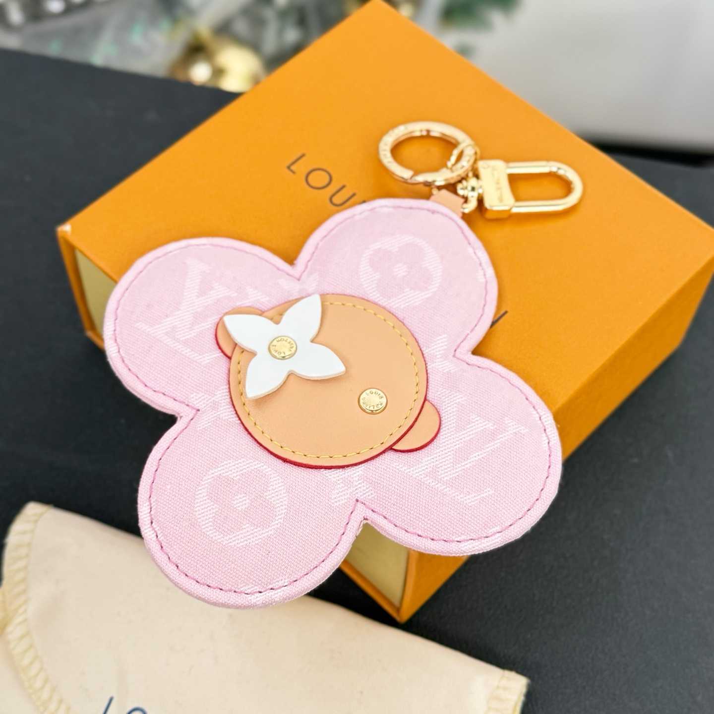 Louis Vuitton LV x TM Vivienne Head Bag Charm   M03823 - DesignerGu