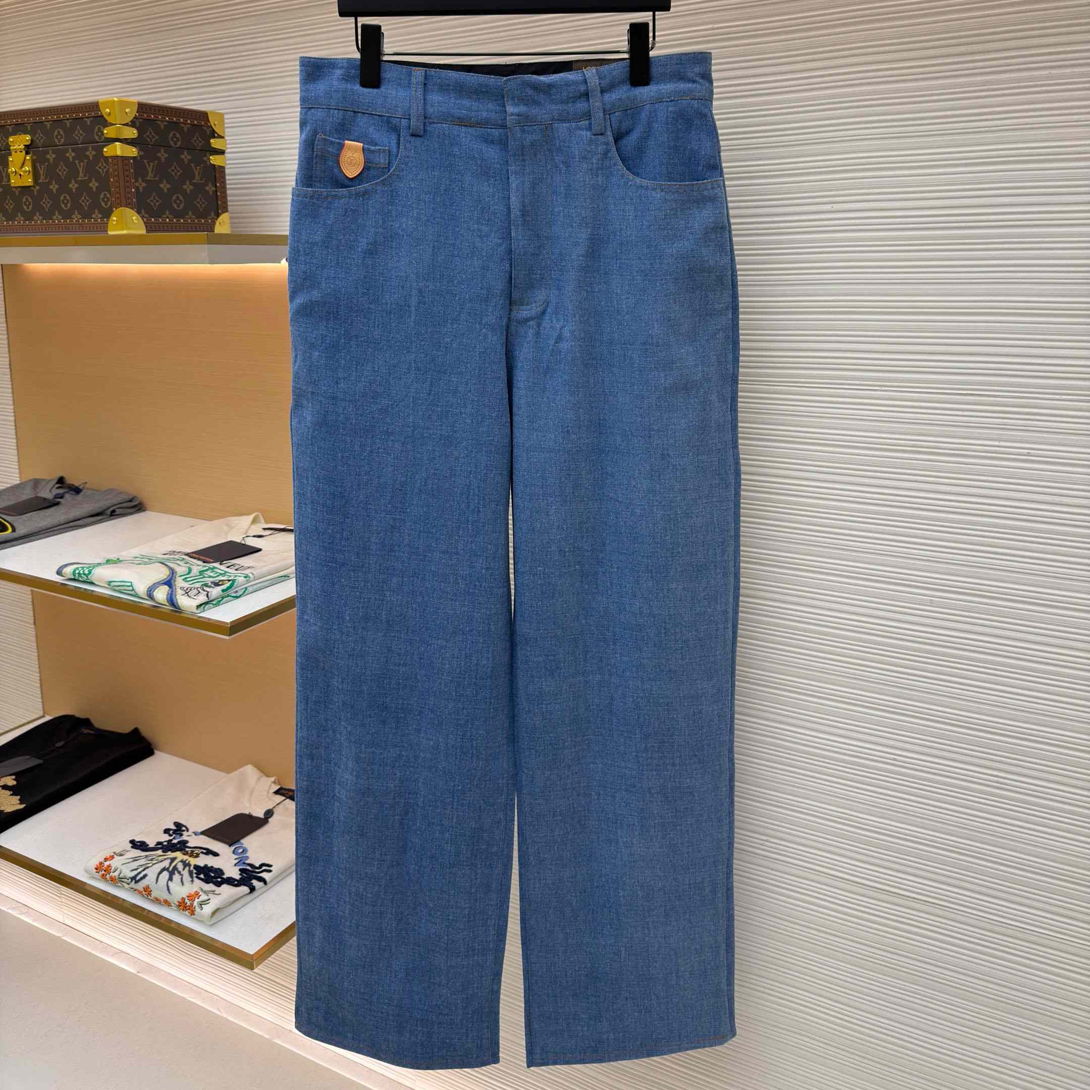 Louis Vuitton Silk Blend Denim Pants 1AJSK5 - DesignerGu