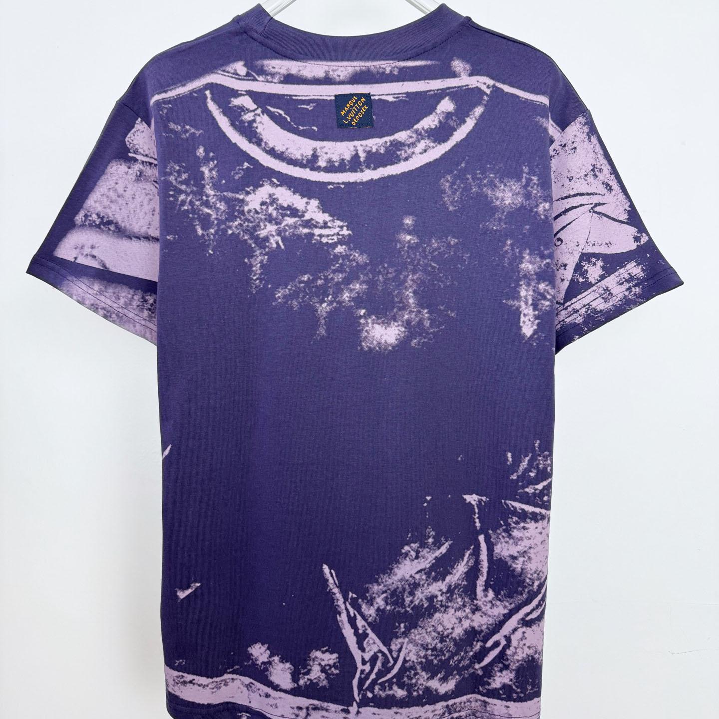  Louis Vuitton Overprinted Vuitton T-Shirt 1AJUDM - DesignerGu