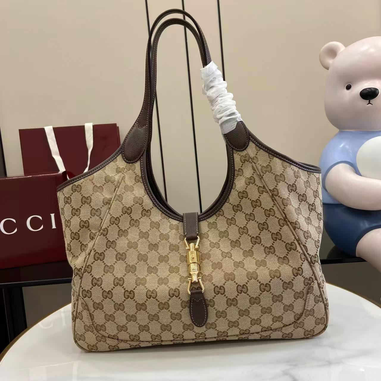 Gucci Mercato Medium Tote Bag 866645 - DesignerGu