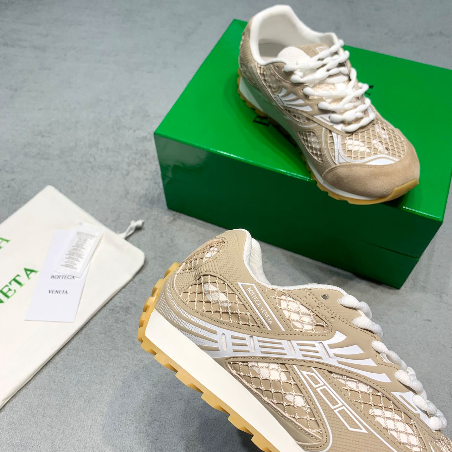 Bottega Veneta Orbit Sneaker - DesignerGu