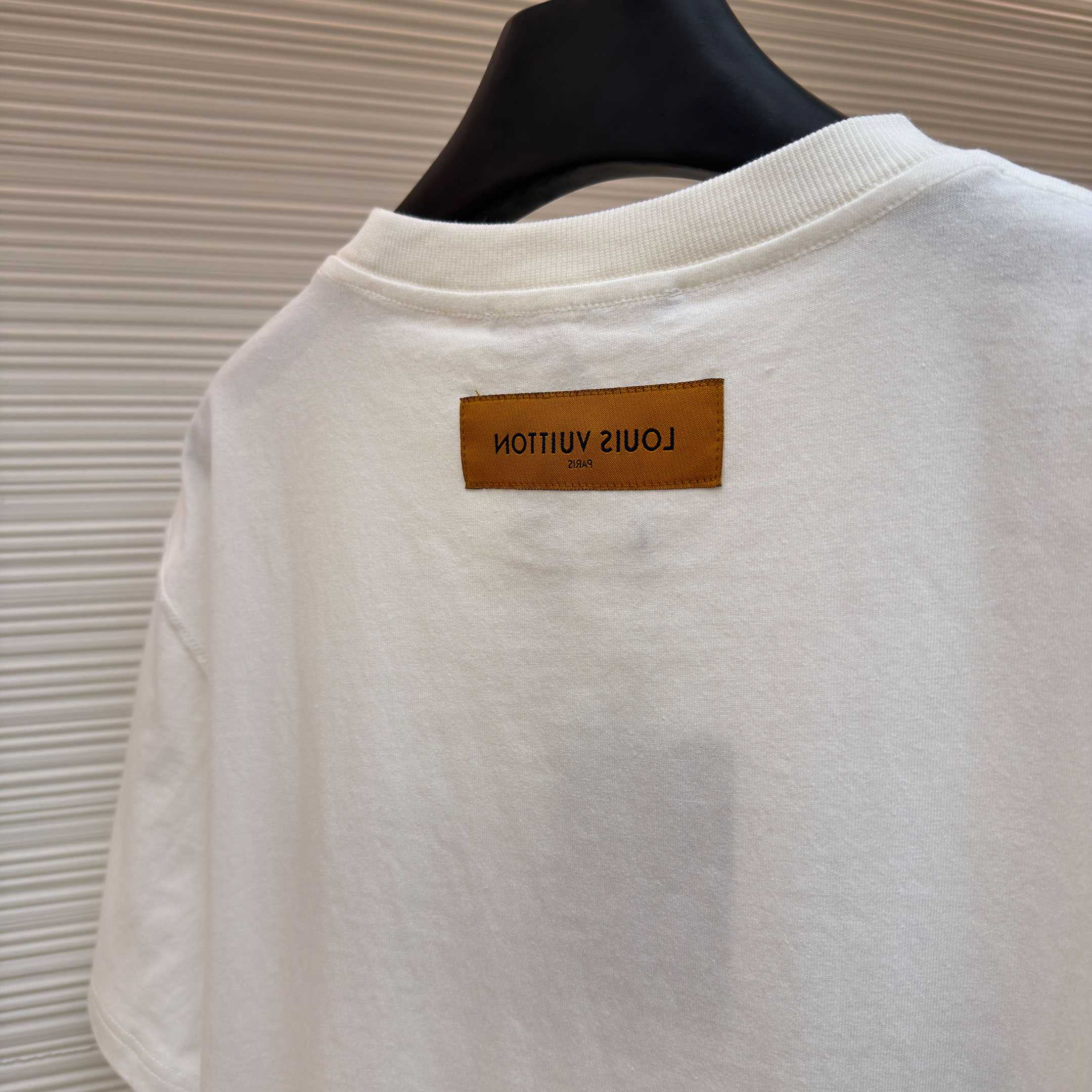  Louis Vuitton Embroidery T-Shirt - DesignerGu