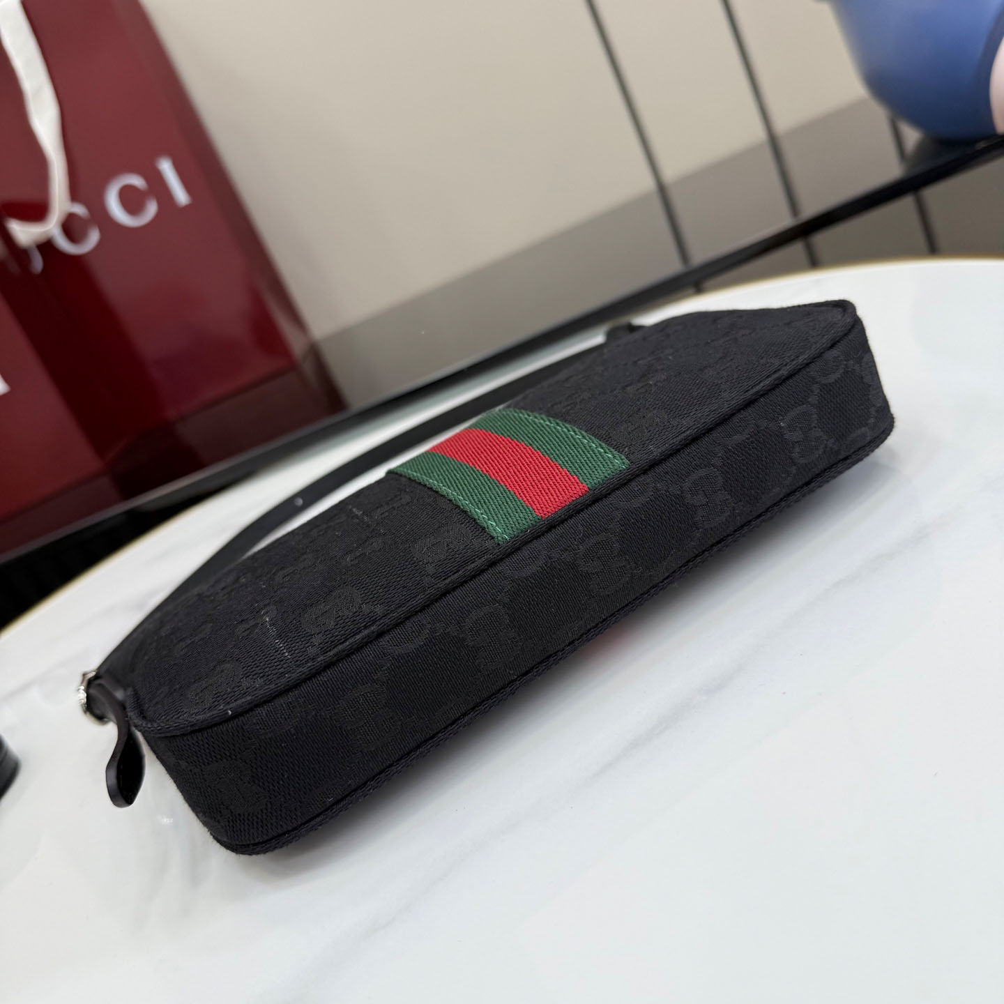 Gucci Lunetta Small Crossbody Bag 863406 - DesignerGu